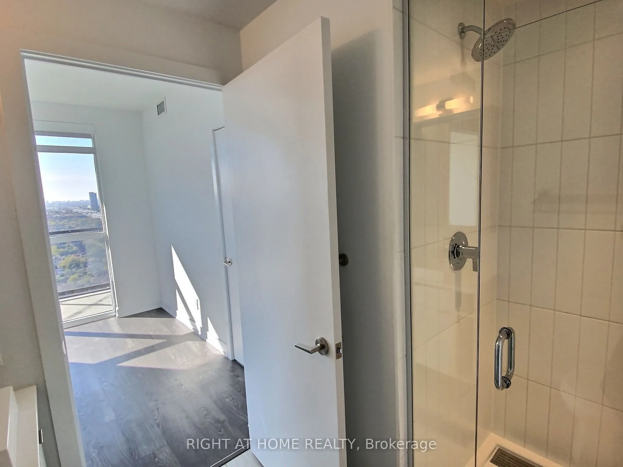 251 Manitoba Street, #2707
