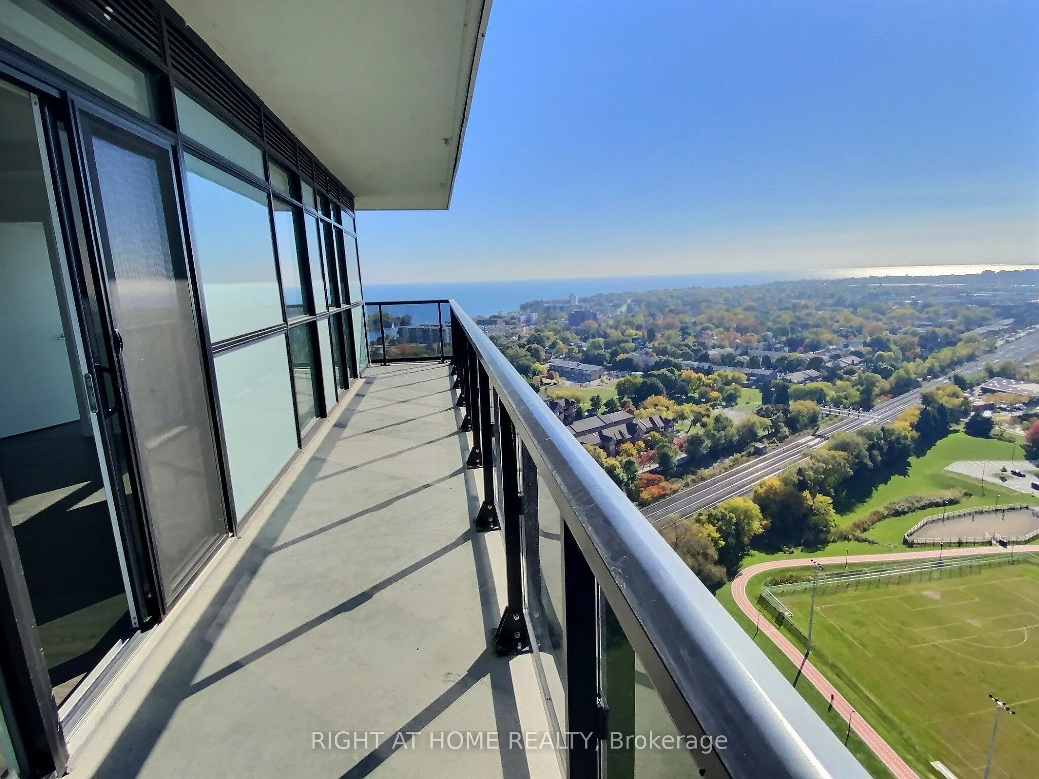 251 Manitoba Street, #2707