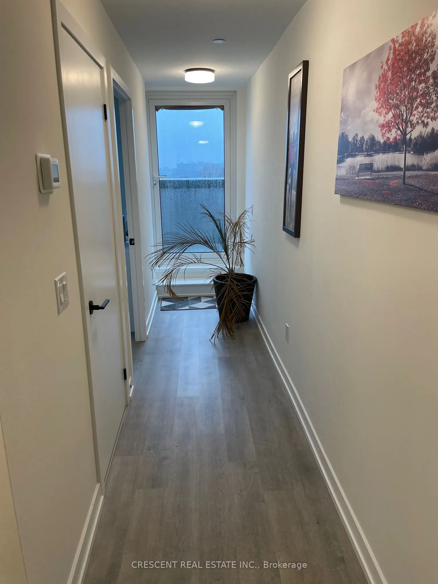 2300 St Clair Avenue W, #527