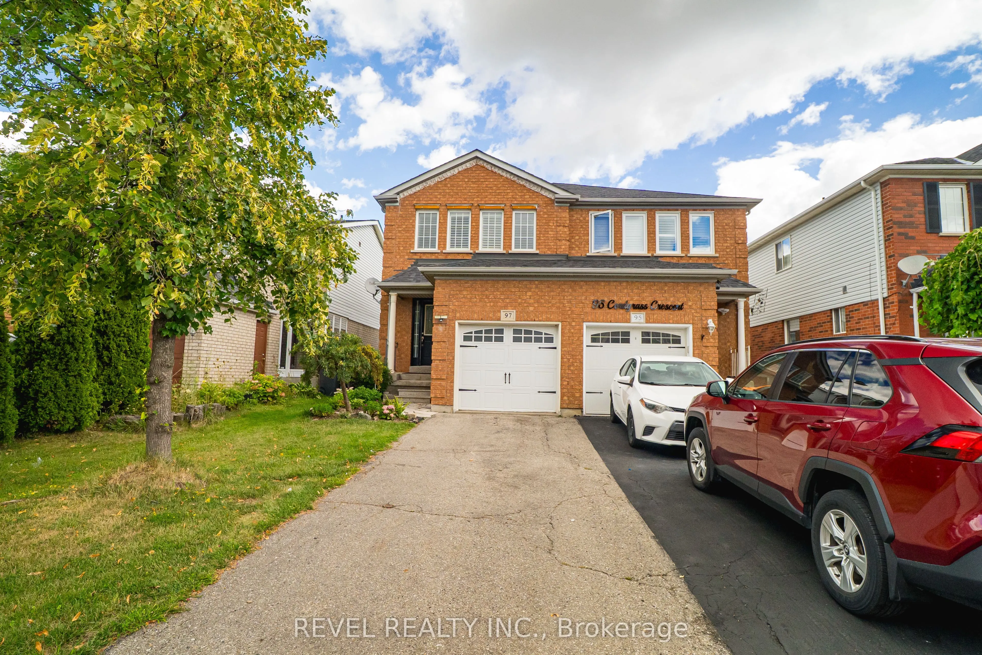 97 Cordgrass Crescent