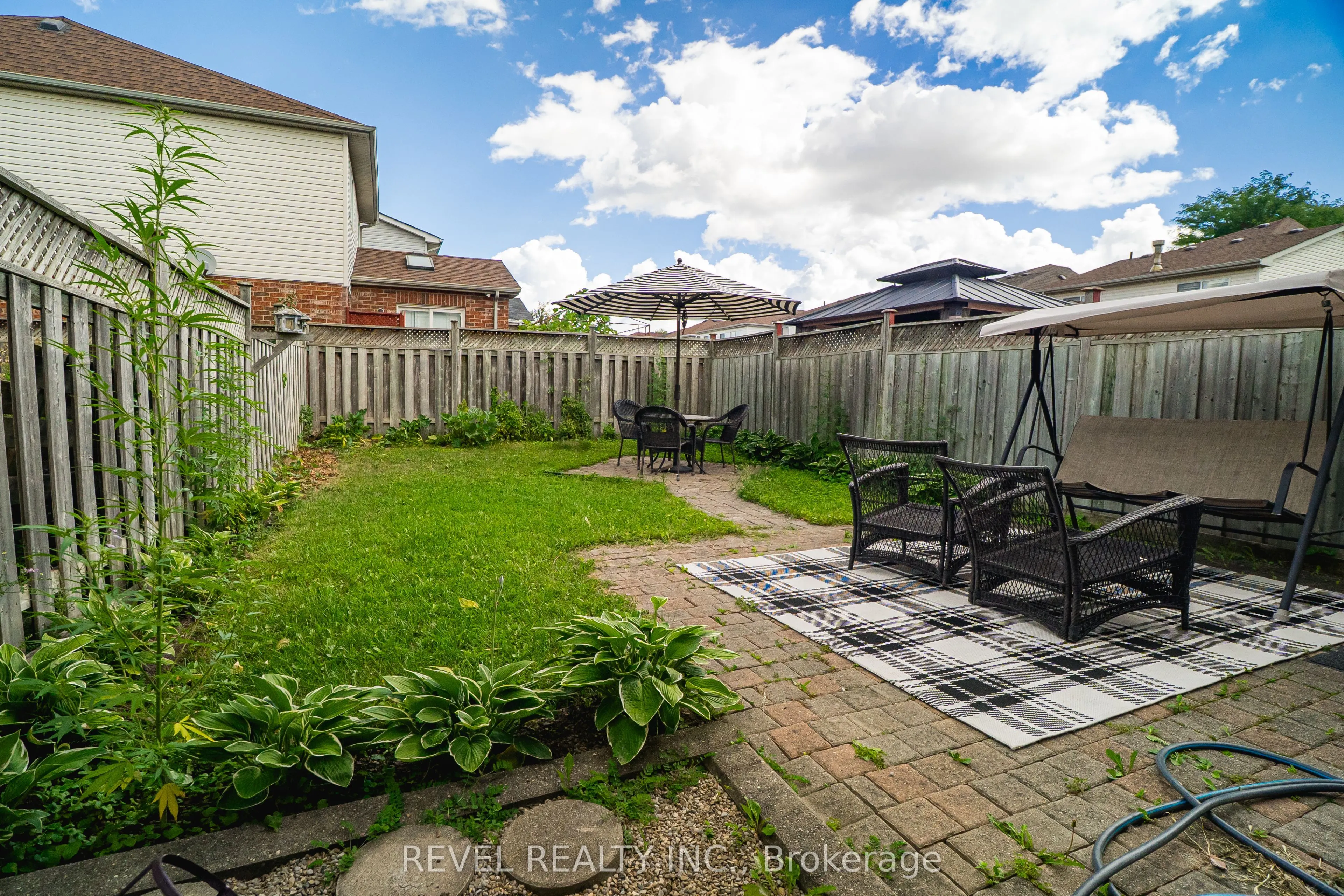 97 Cordgrass Crescent