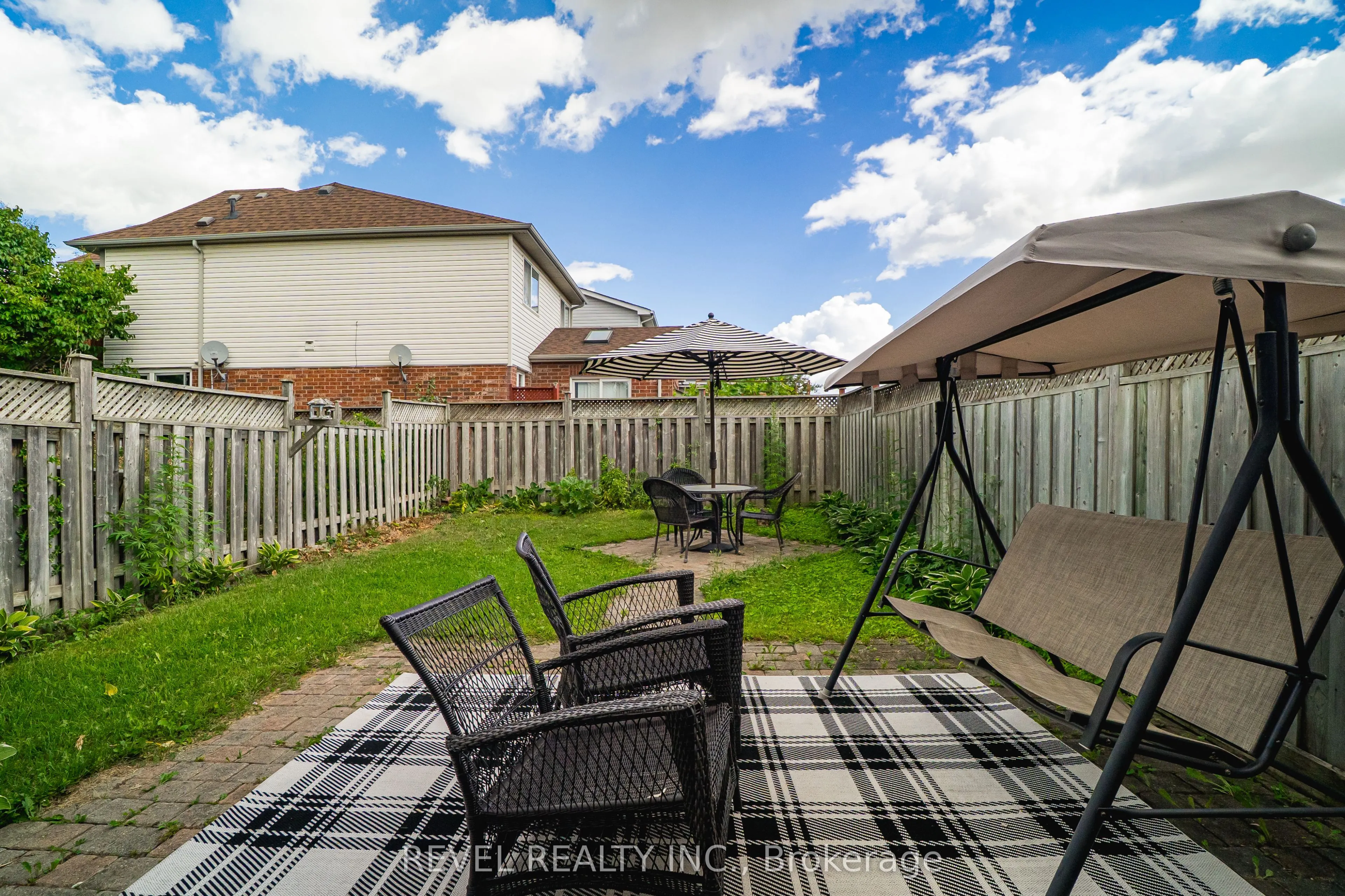 97 Cordgrass Crescent