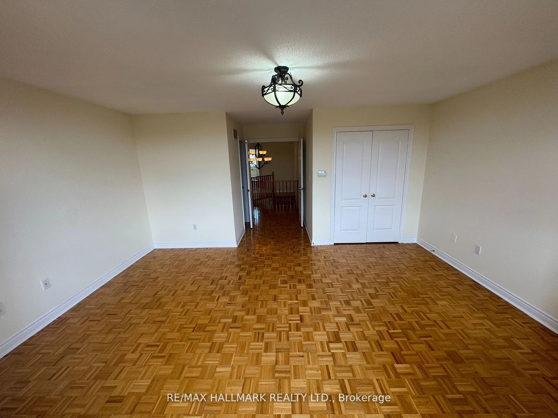 203 Landsbridge Street