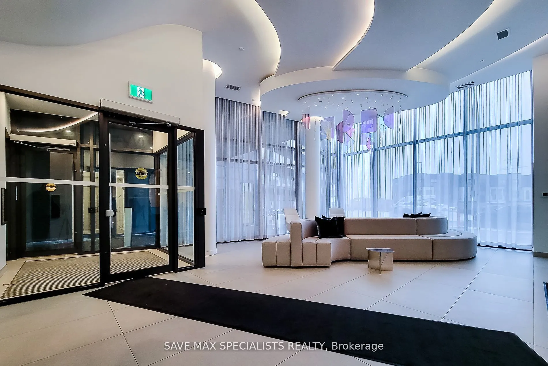3200 Dakota Common Court, #B201