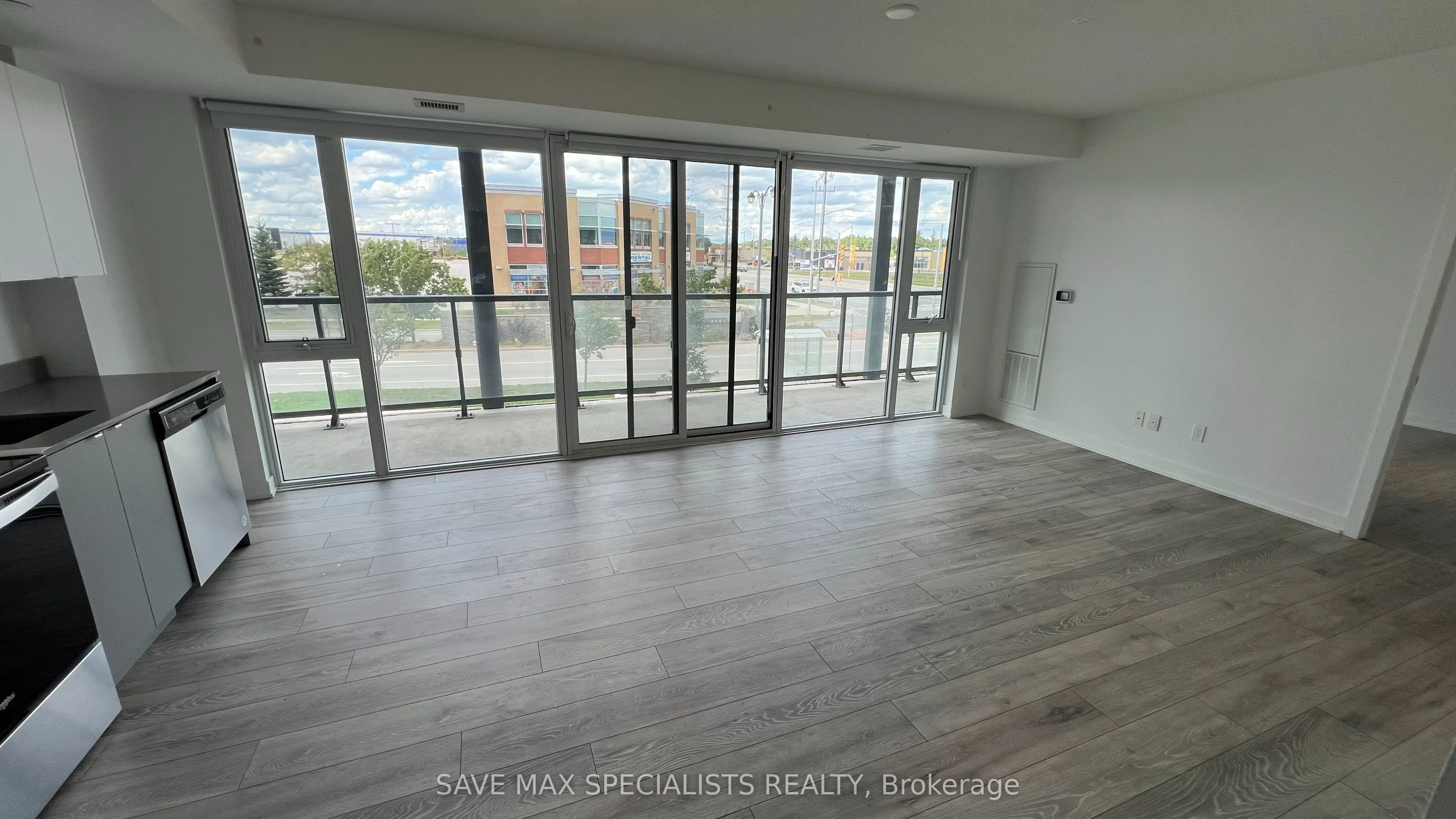 3200 Dakota Common Court, #B201