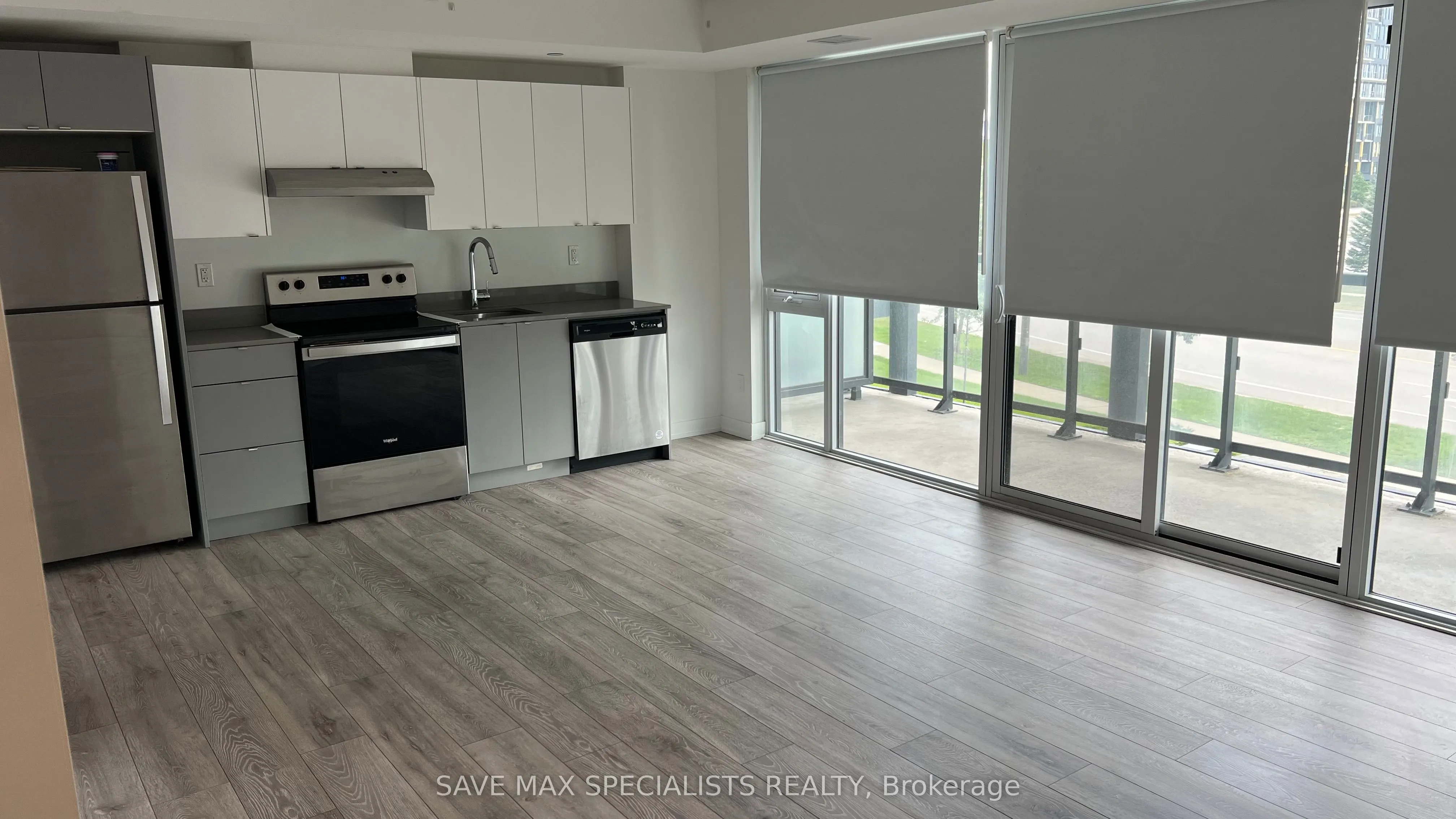 3200 Dakota Common Court, #B201