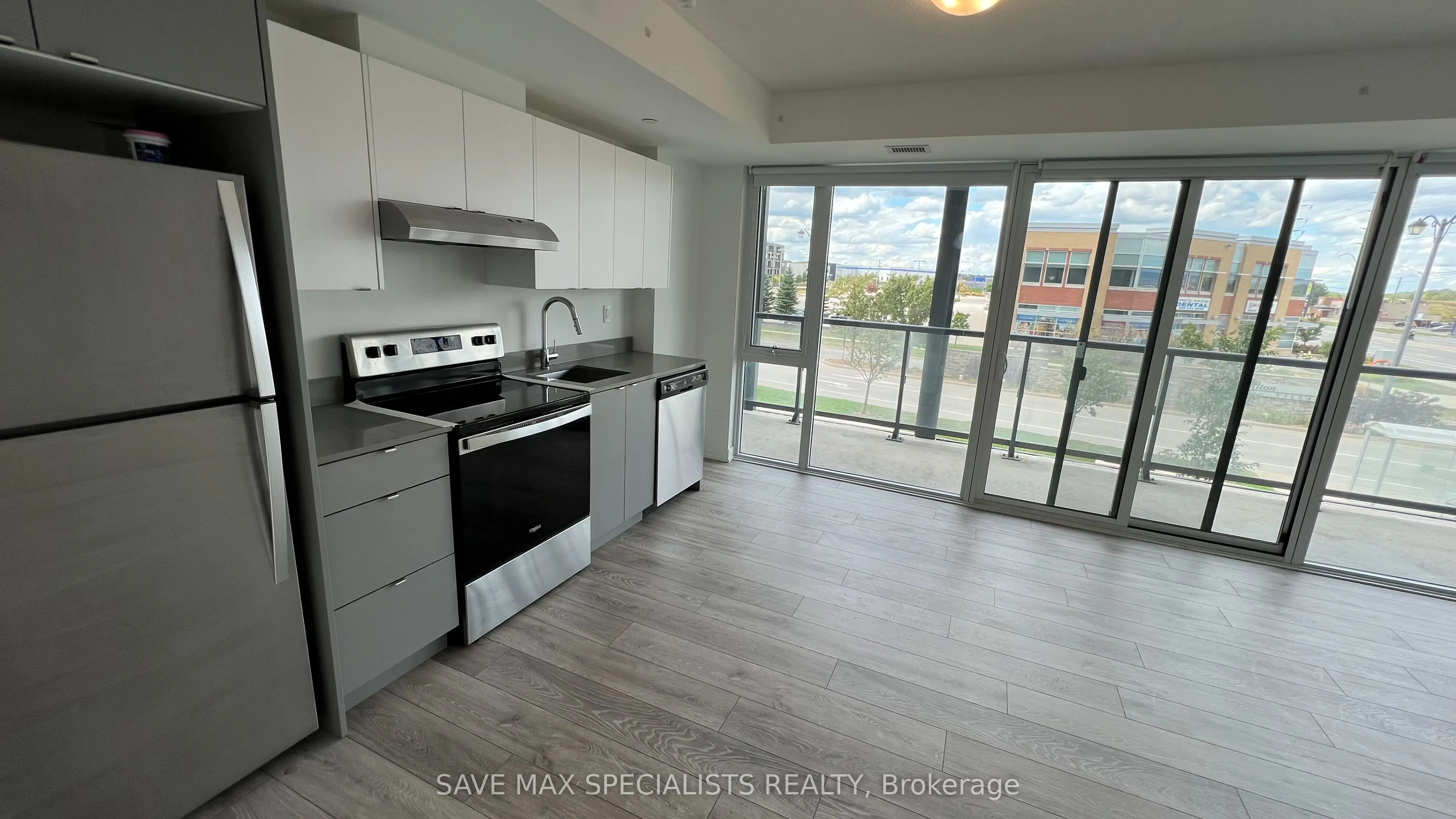 3200 Dakota Common Court, #B201