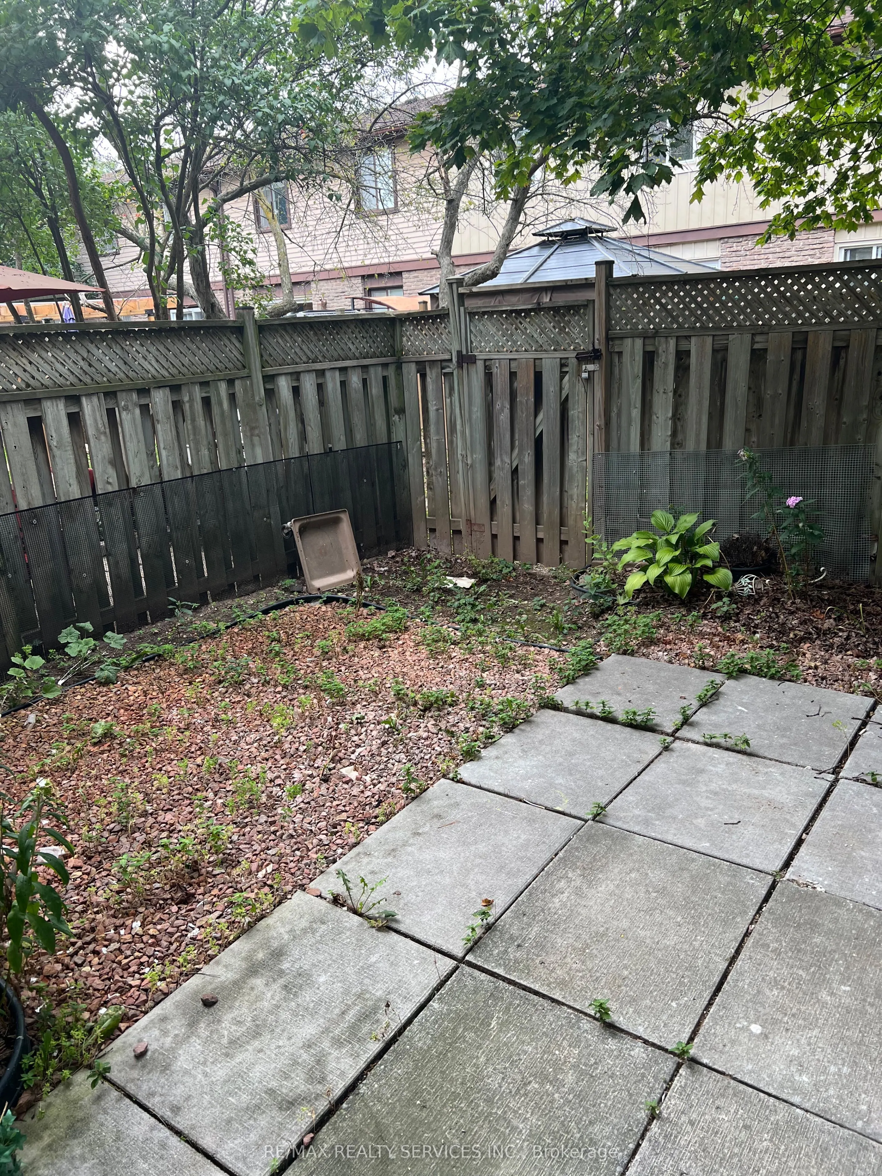 93 Hansen Road N, #49