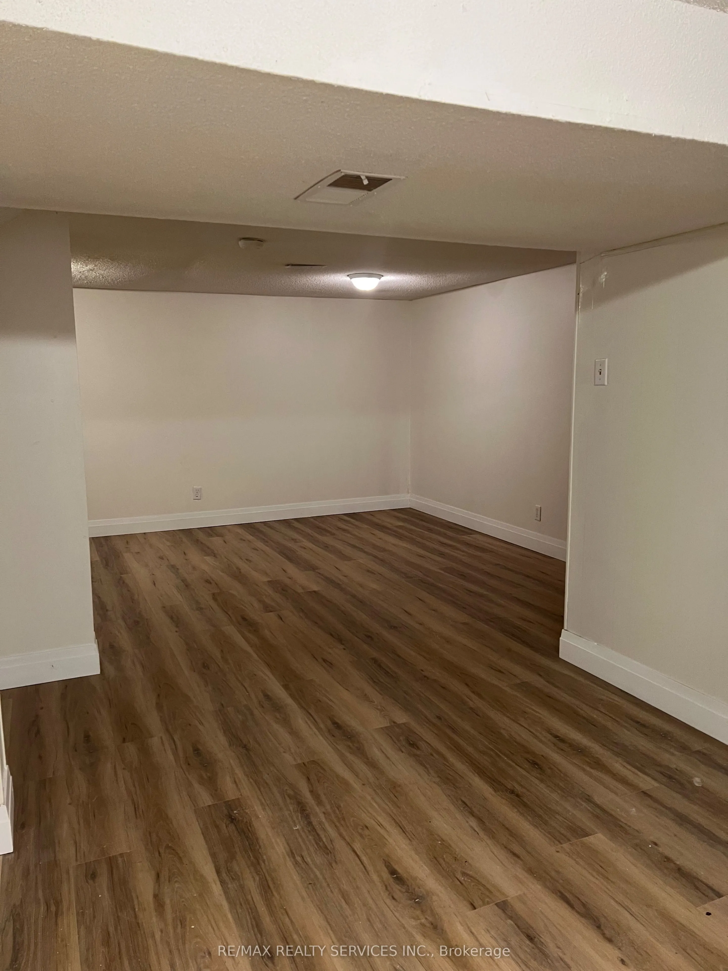 93 Hansen Road N, #49