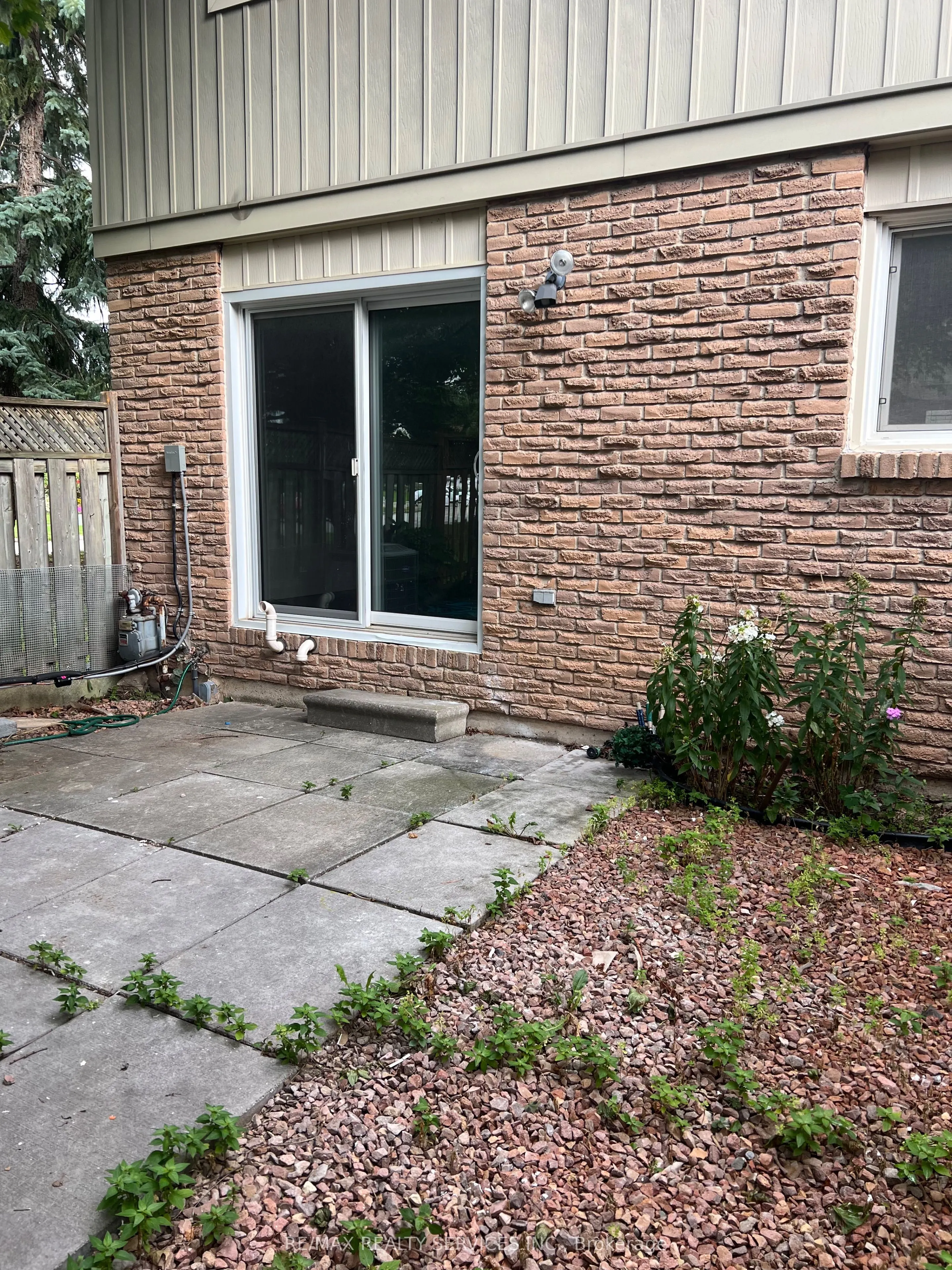 93 Hansen Road N, #49