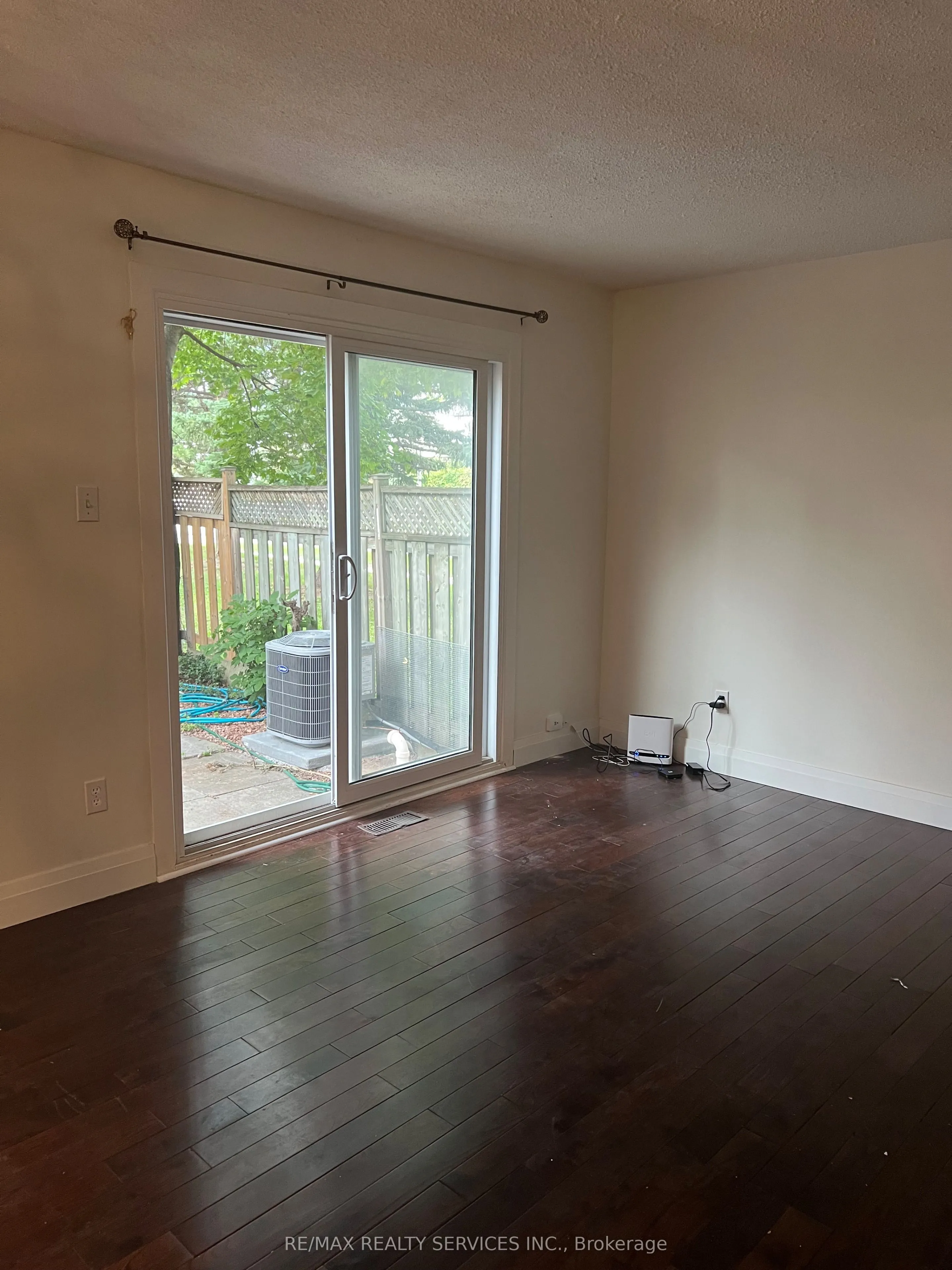 93 Hansen Road N, #49