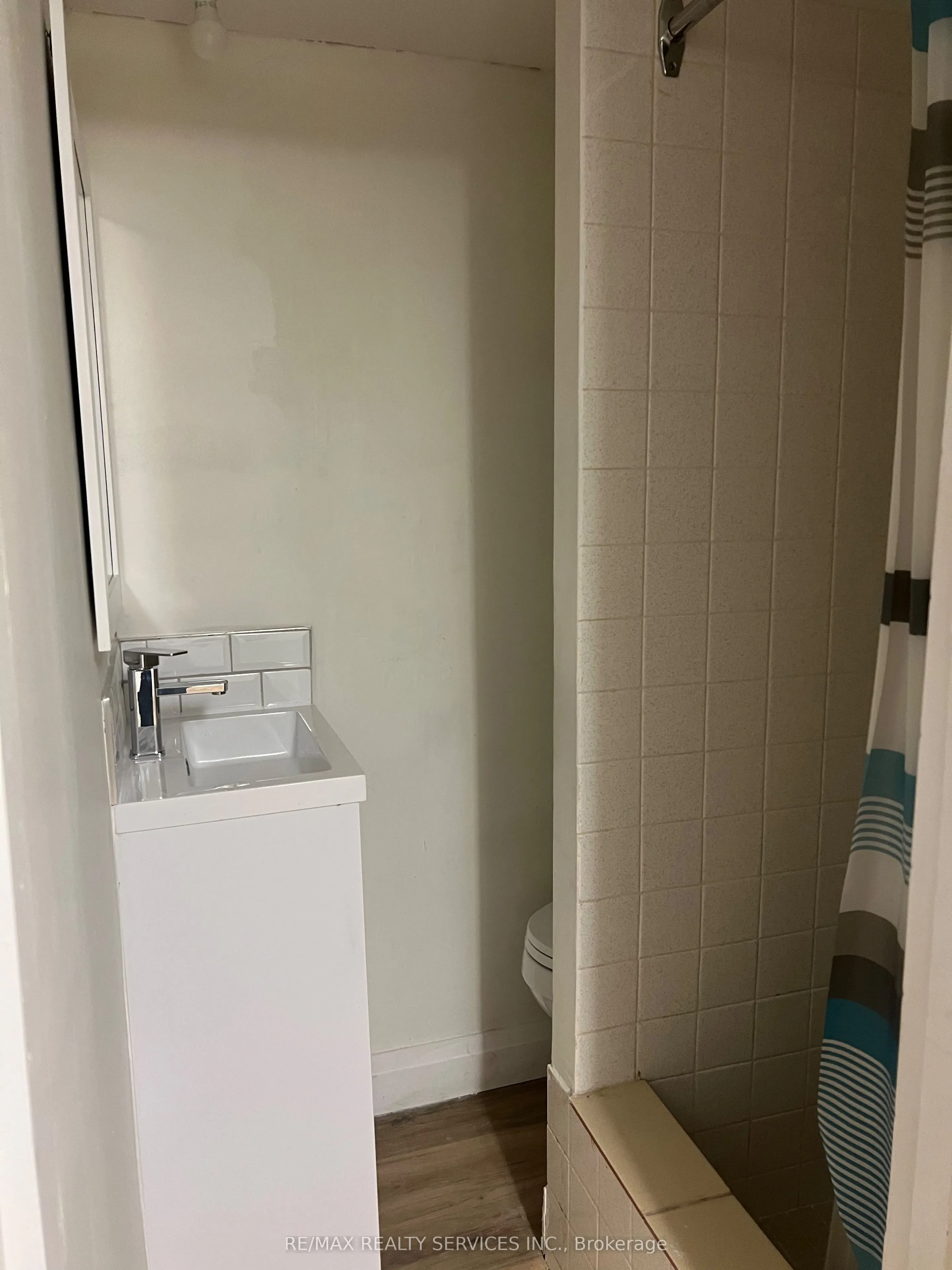 93 Hansen Road N, #49