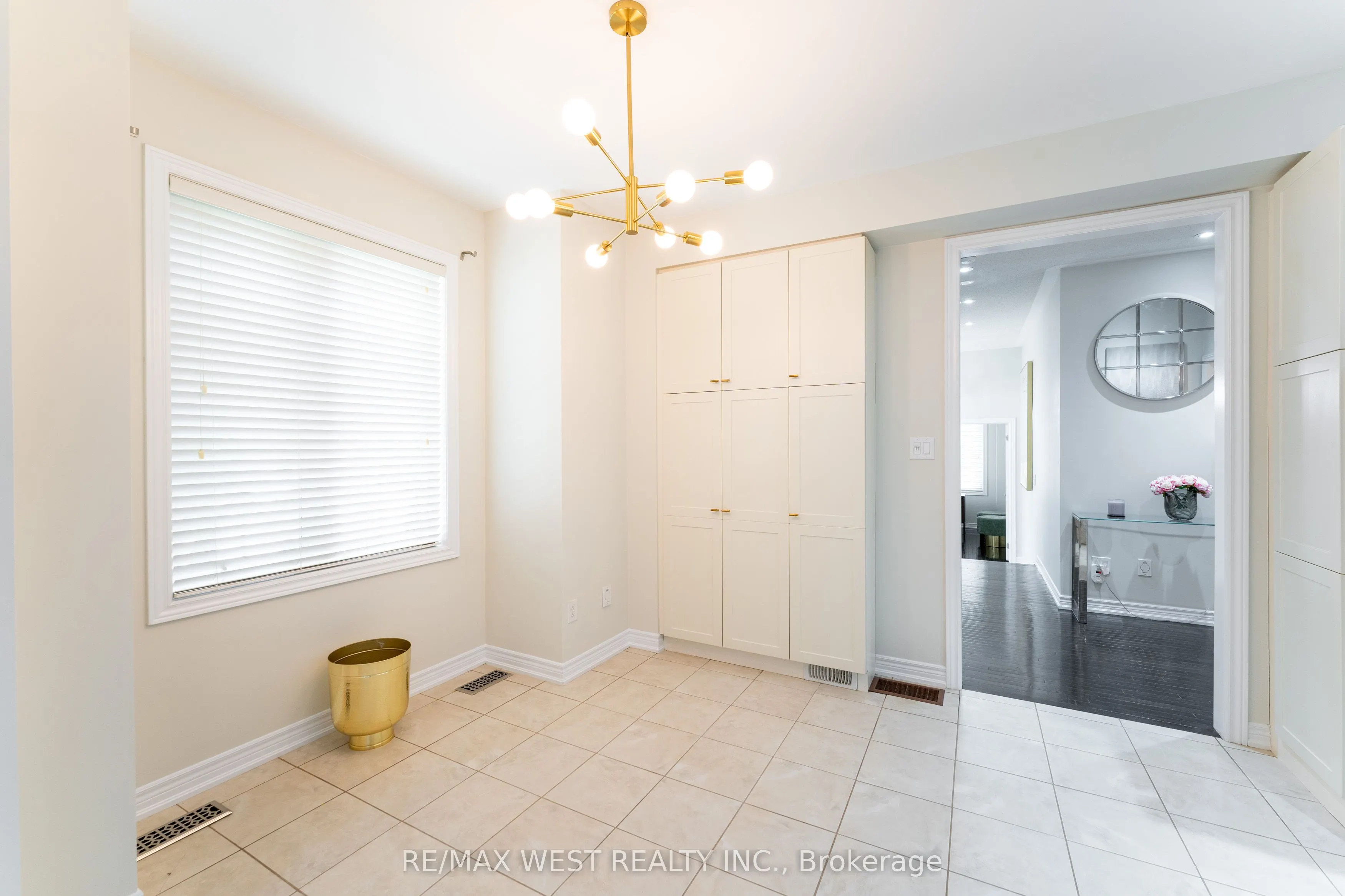 2120 Fiddlers Way