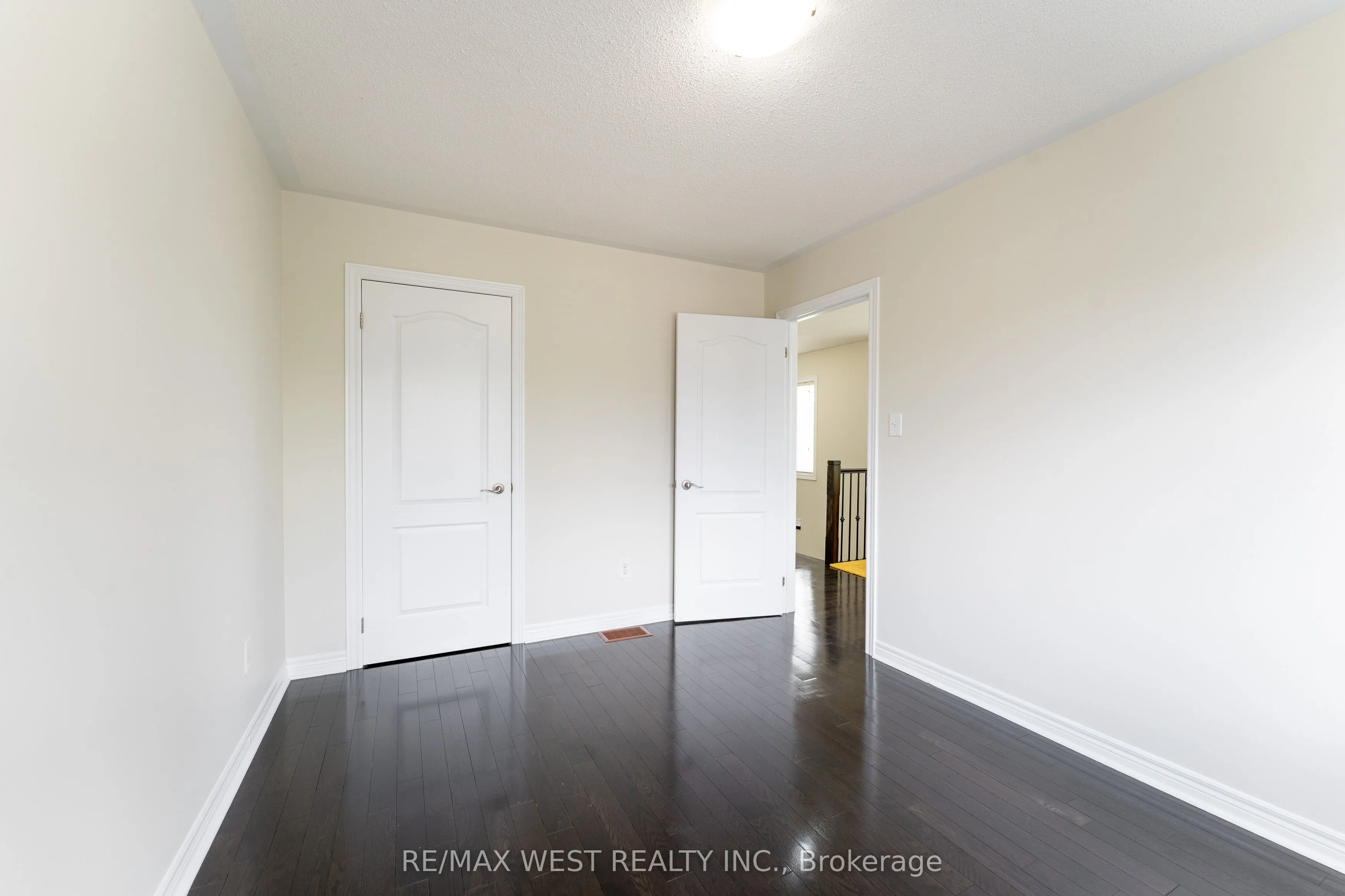 2120 Fiddlers Way