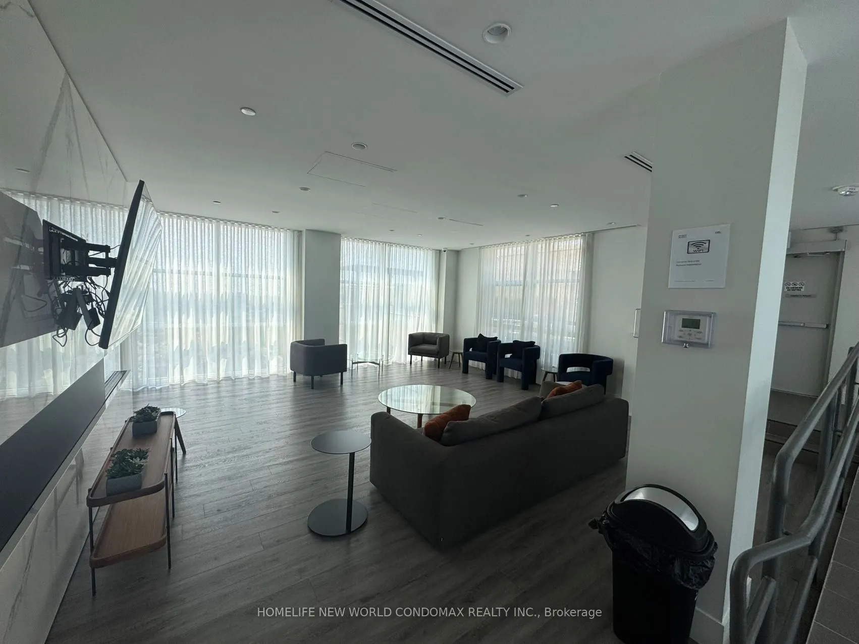 1787 ST. CLAIR Avenue W, #609