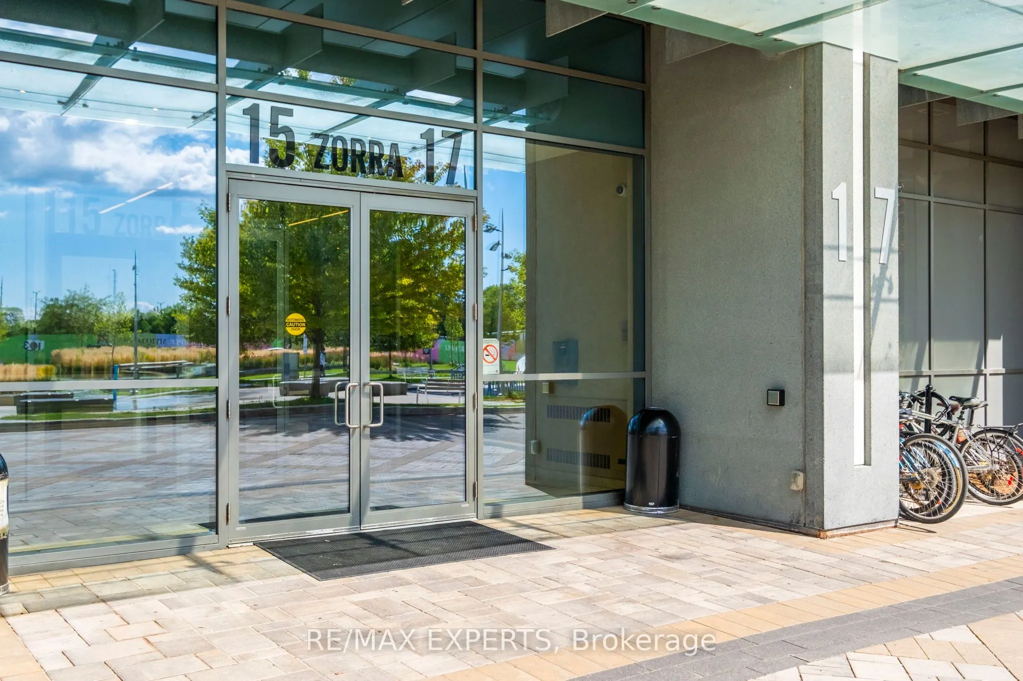 17 Zorra Street, #2006