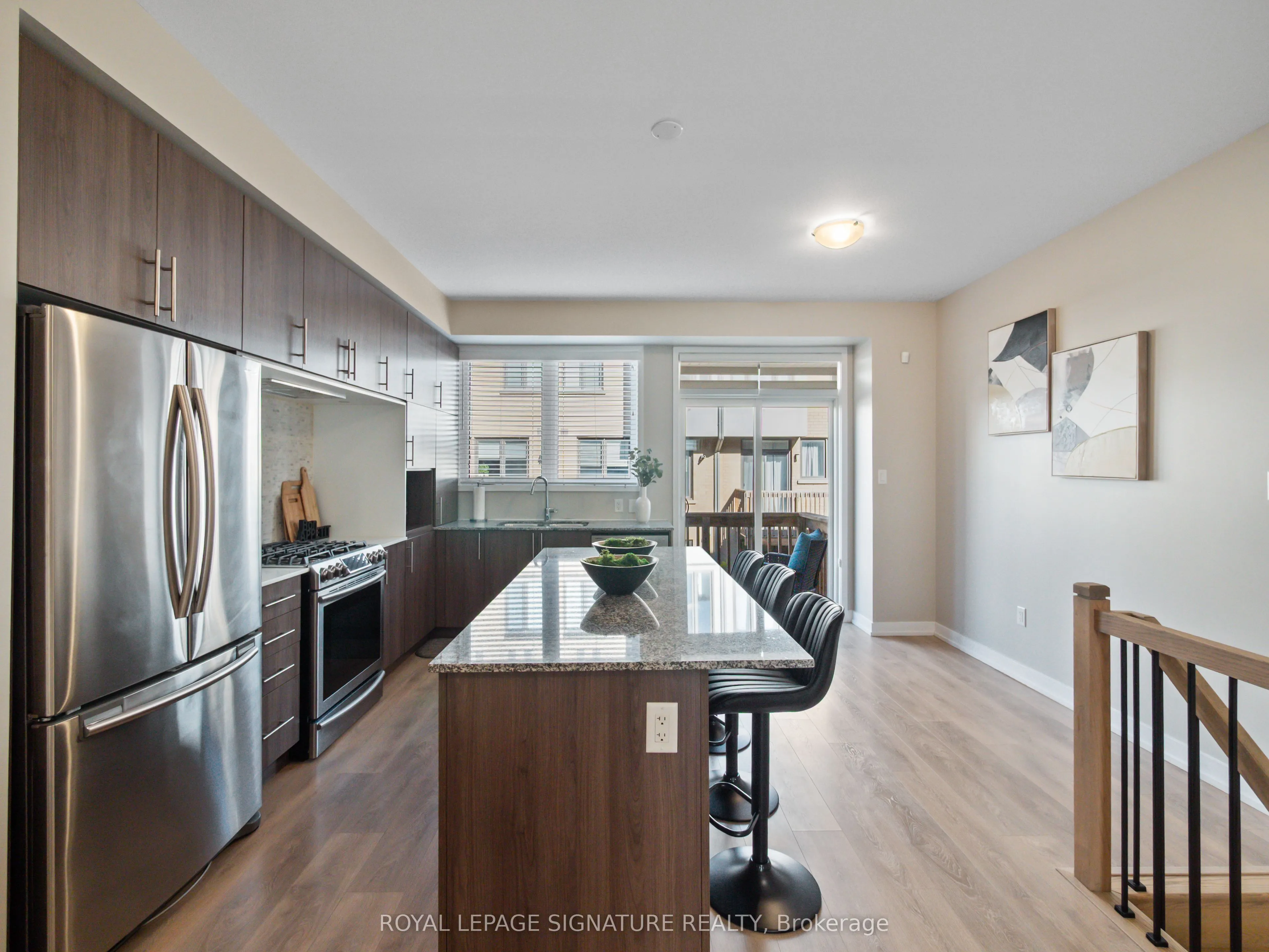 217 Huguenot Road