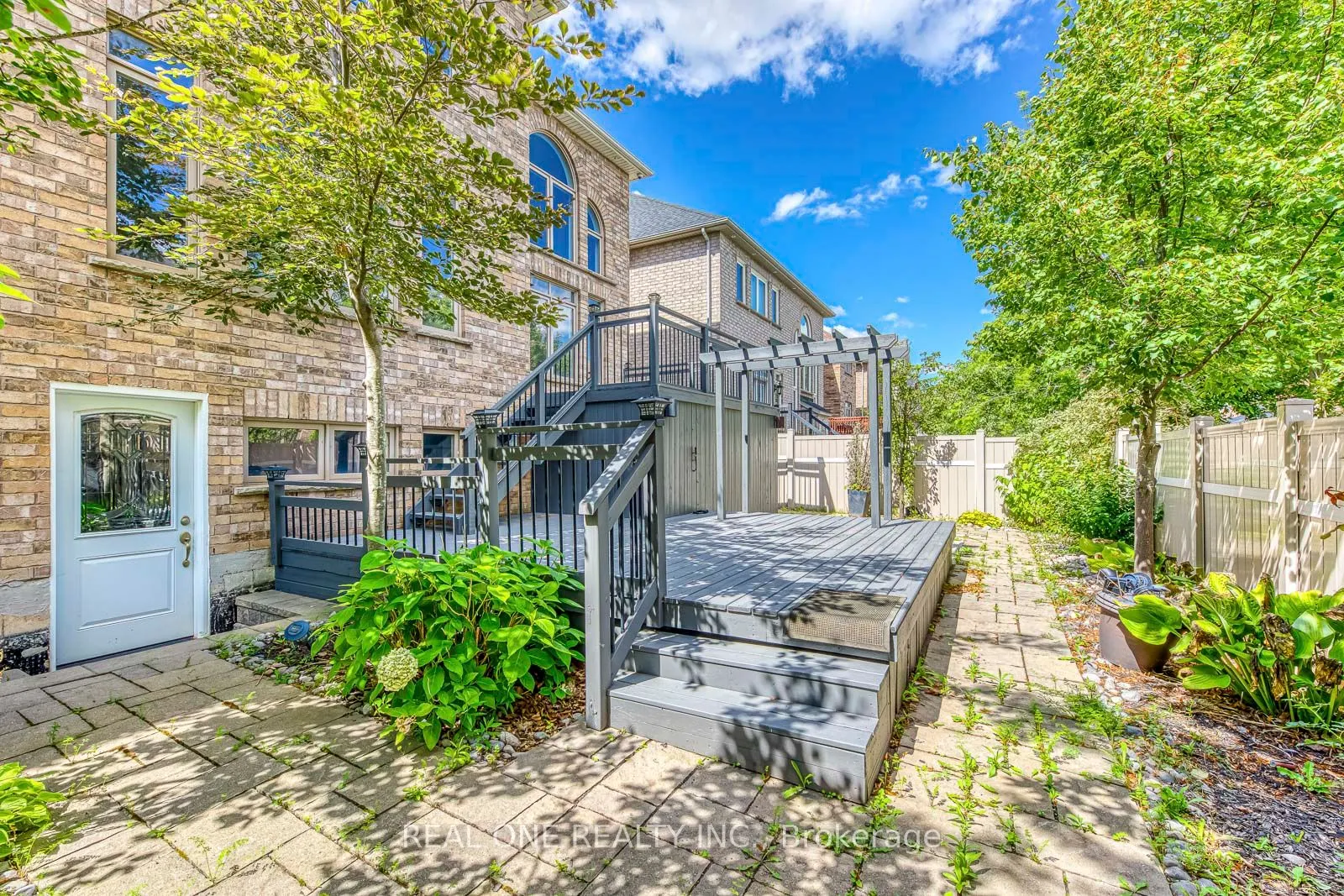 1342 Kestell Boulevard