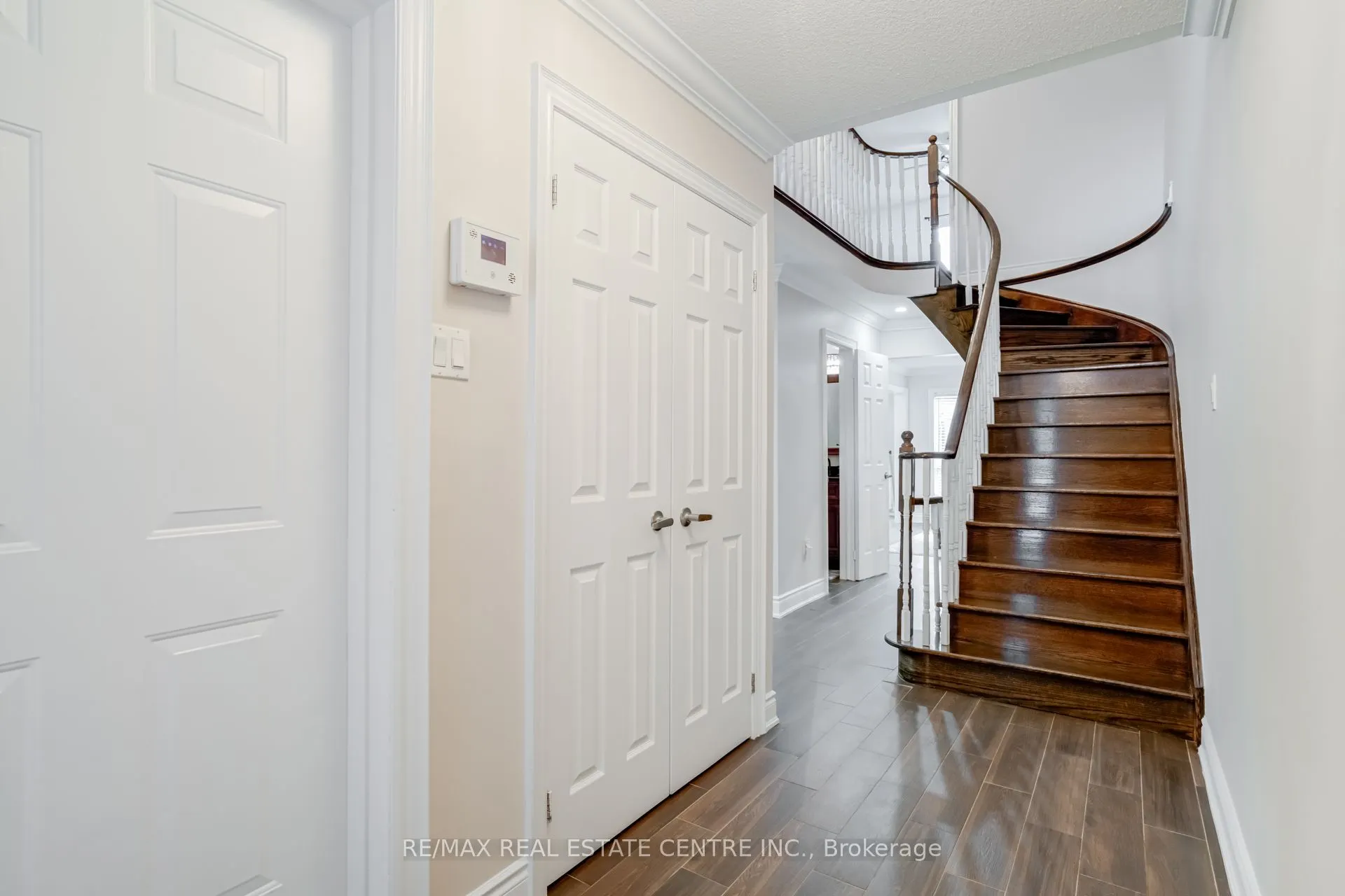 18 Richwood Crescent
