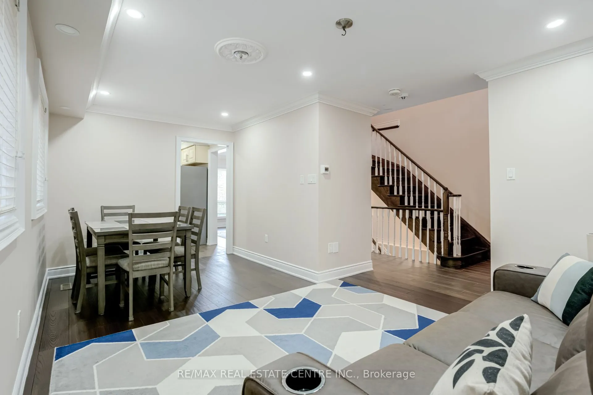 18 Richwood Crescent