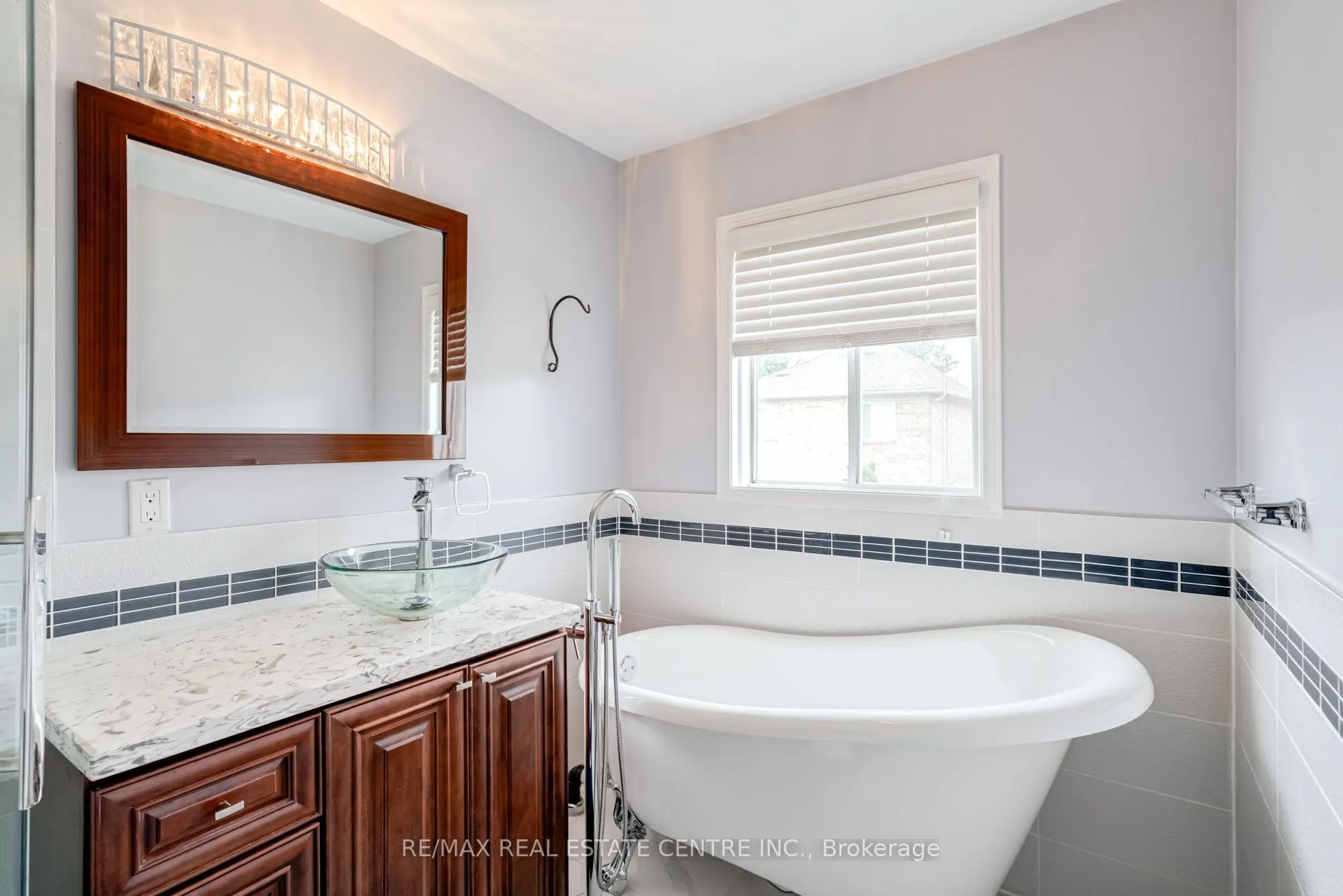 18 Richwood Crescent