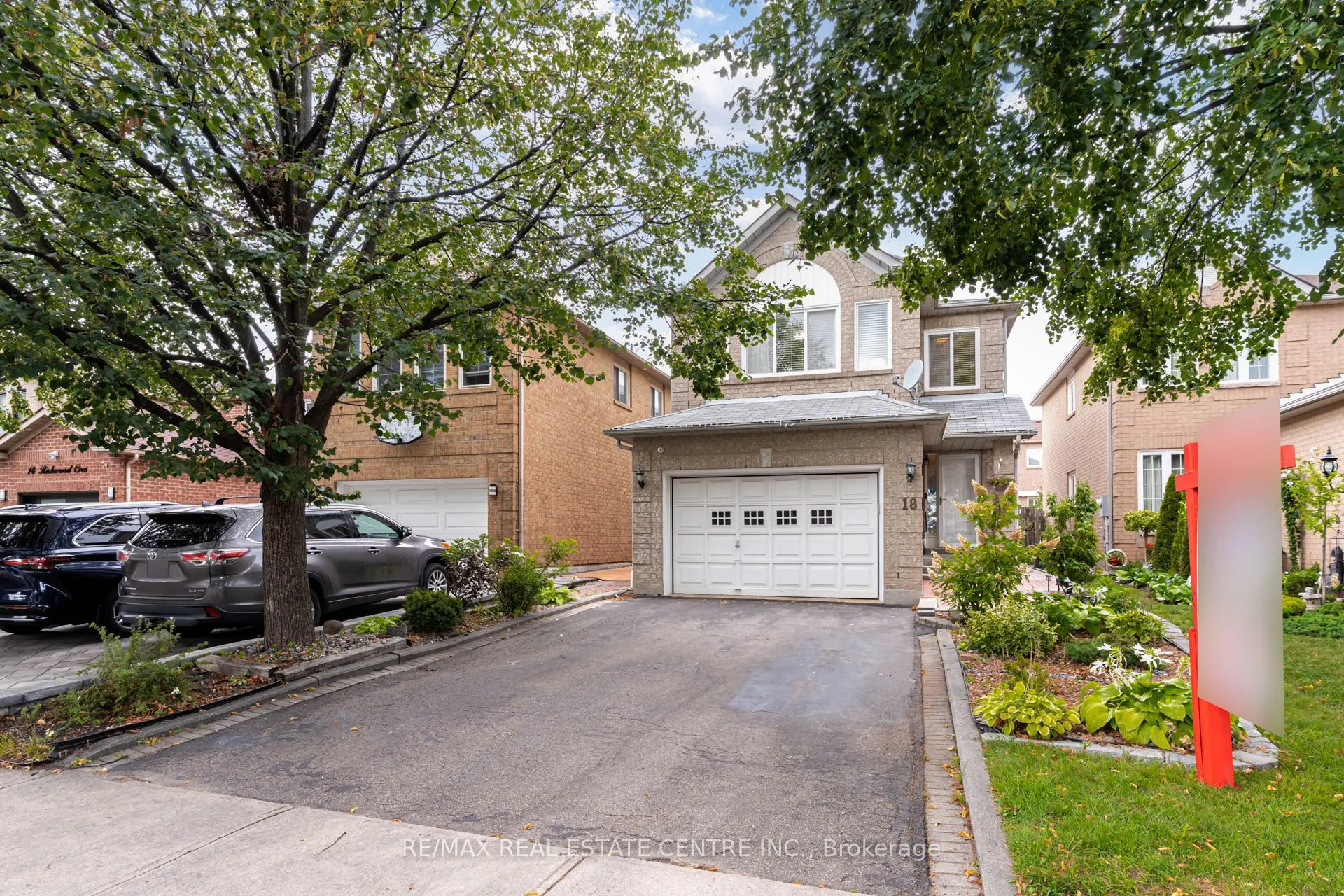 18 Richwood Crescent