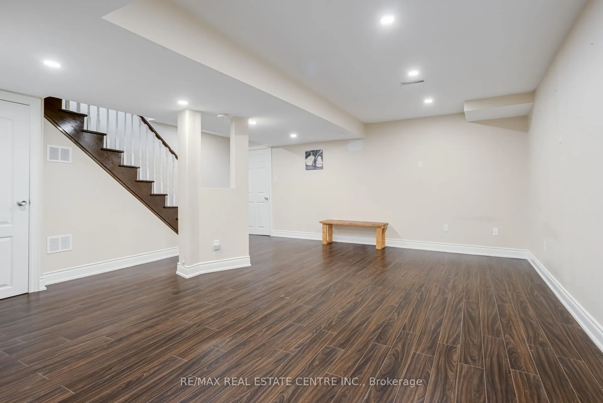 18 Richwood Crescent