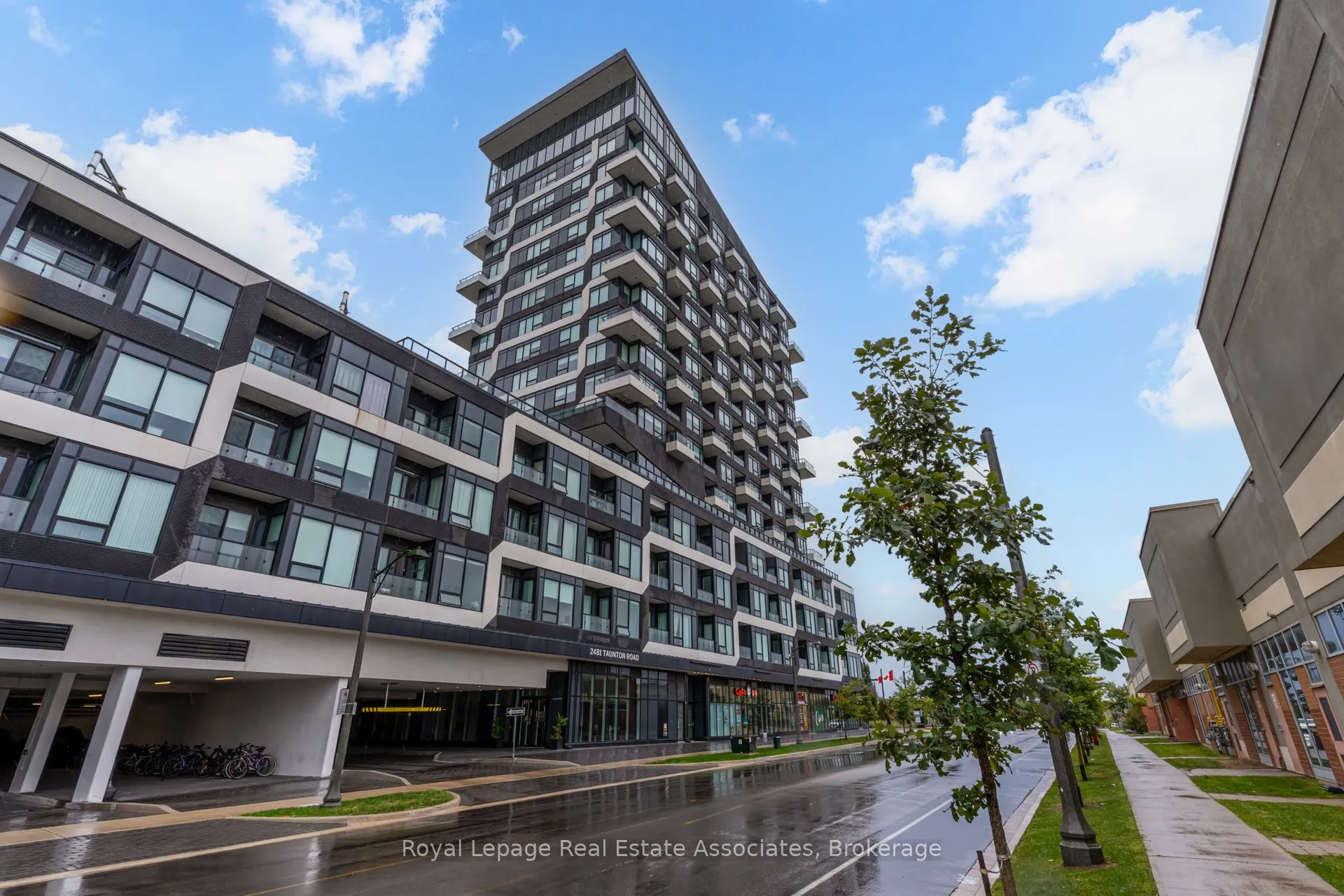2481 Taunton Road, #607