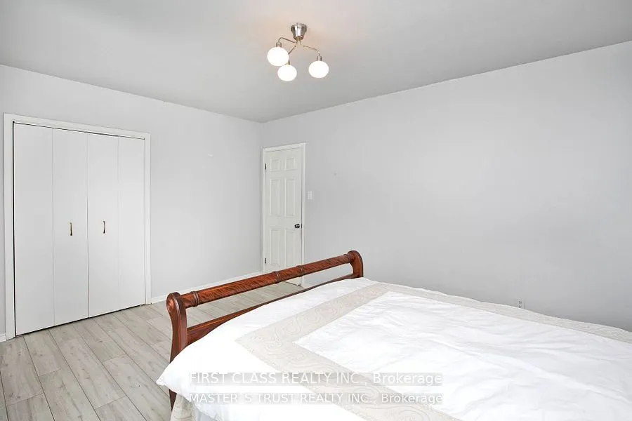 2910 Keele Street, #7