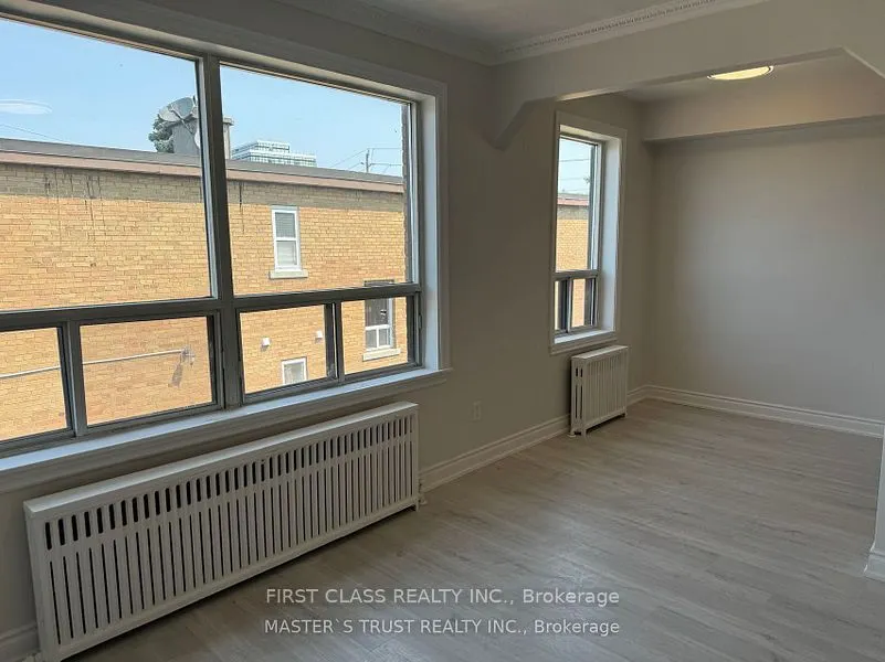 2910 Keele Street, #7