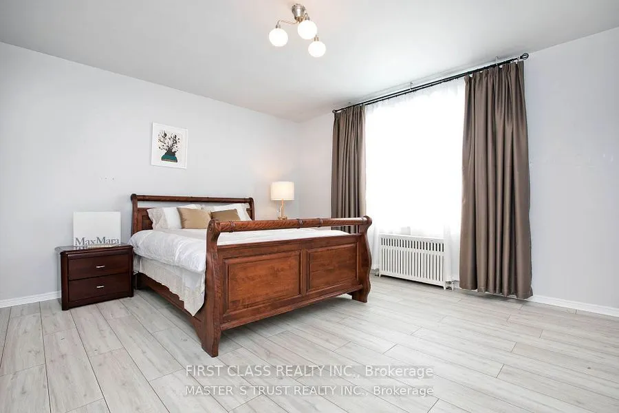 2910 Keele Street, #7