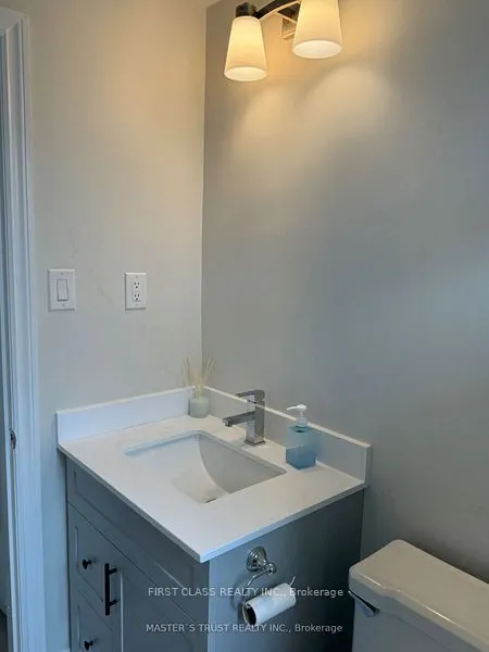 2910 Keele Street, #7