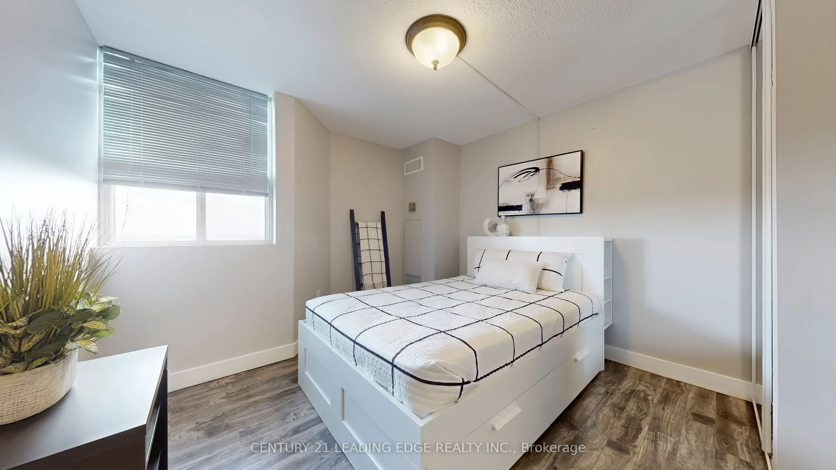 3845 Lake Shore Boulevard W, #1611