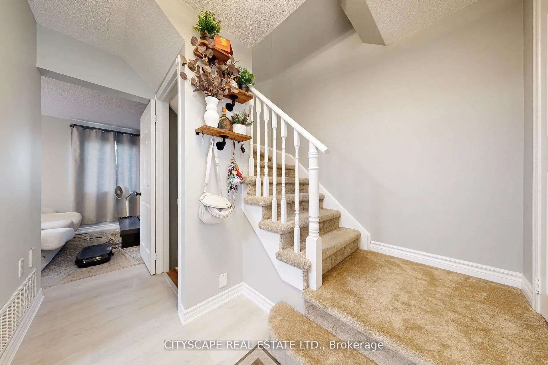 35 Letty Avenue