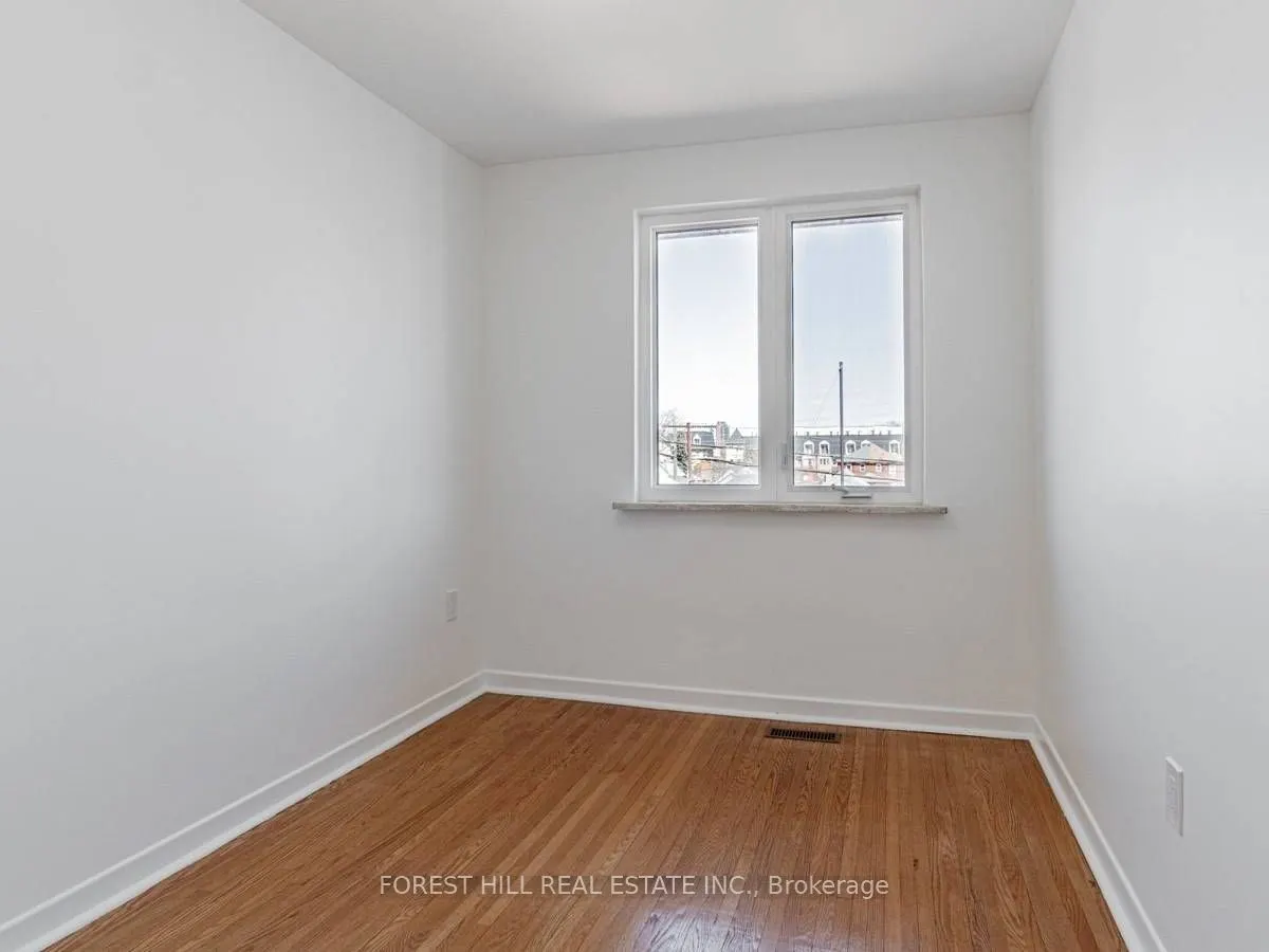 80 Belgravia Avenue, #A