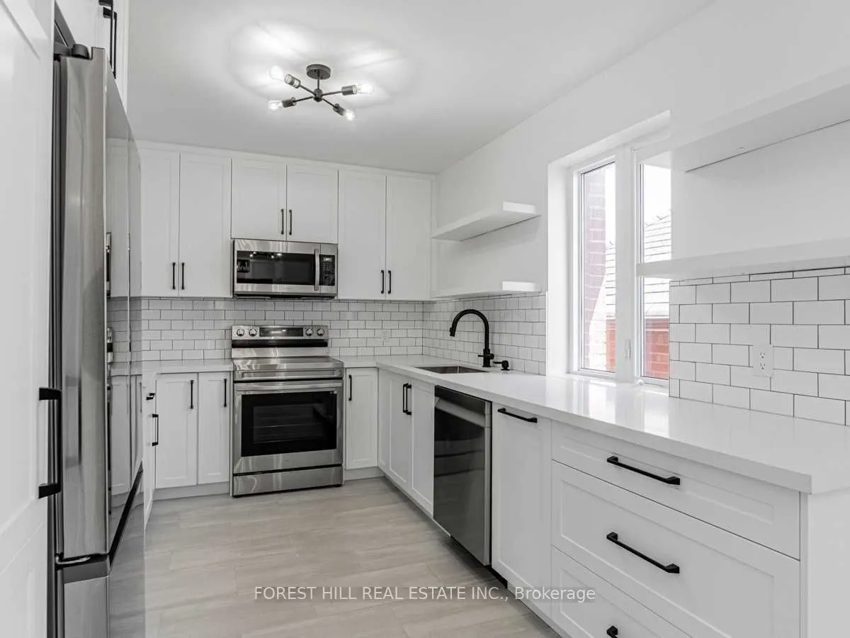 80 Belgravia Avenue, #A