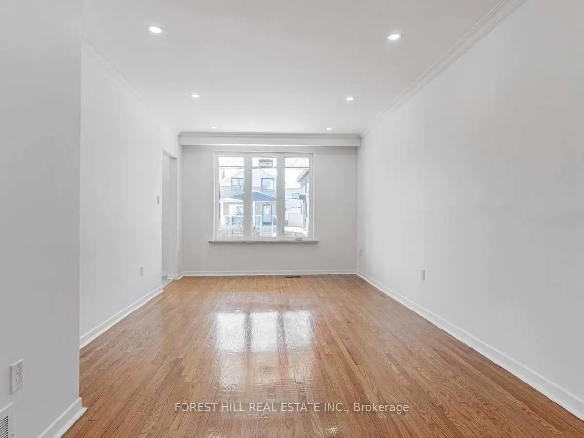 80 Belgravia Avenue, #A