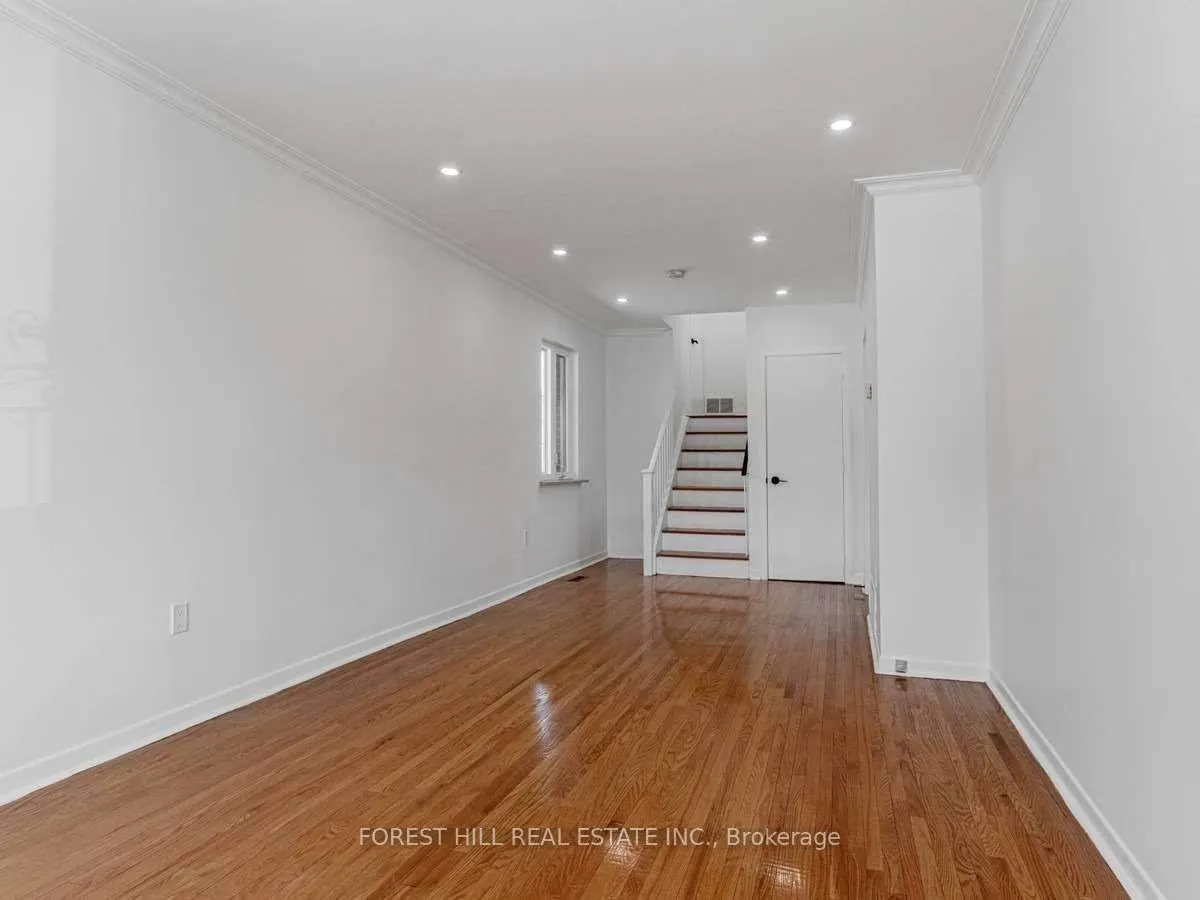 80 Belgravia Avenue, #A