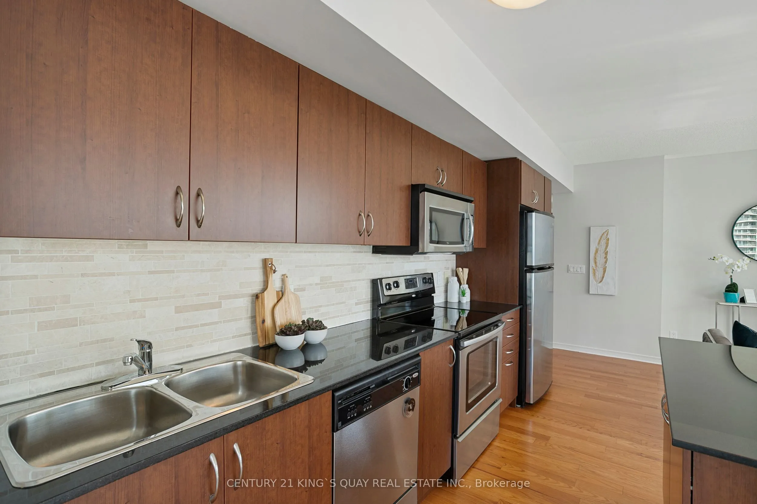 2240 Lake Shore Boulevard W, #2904