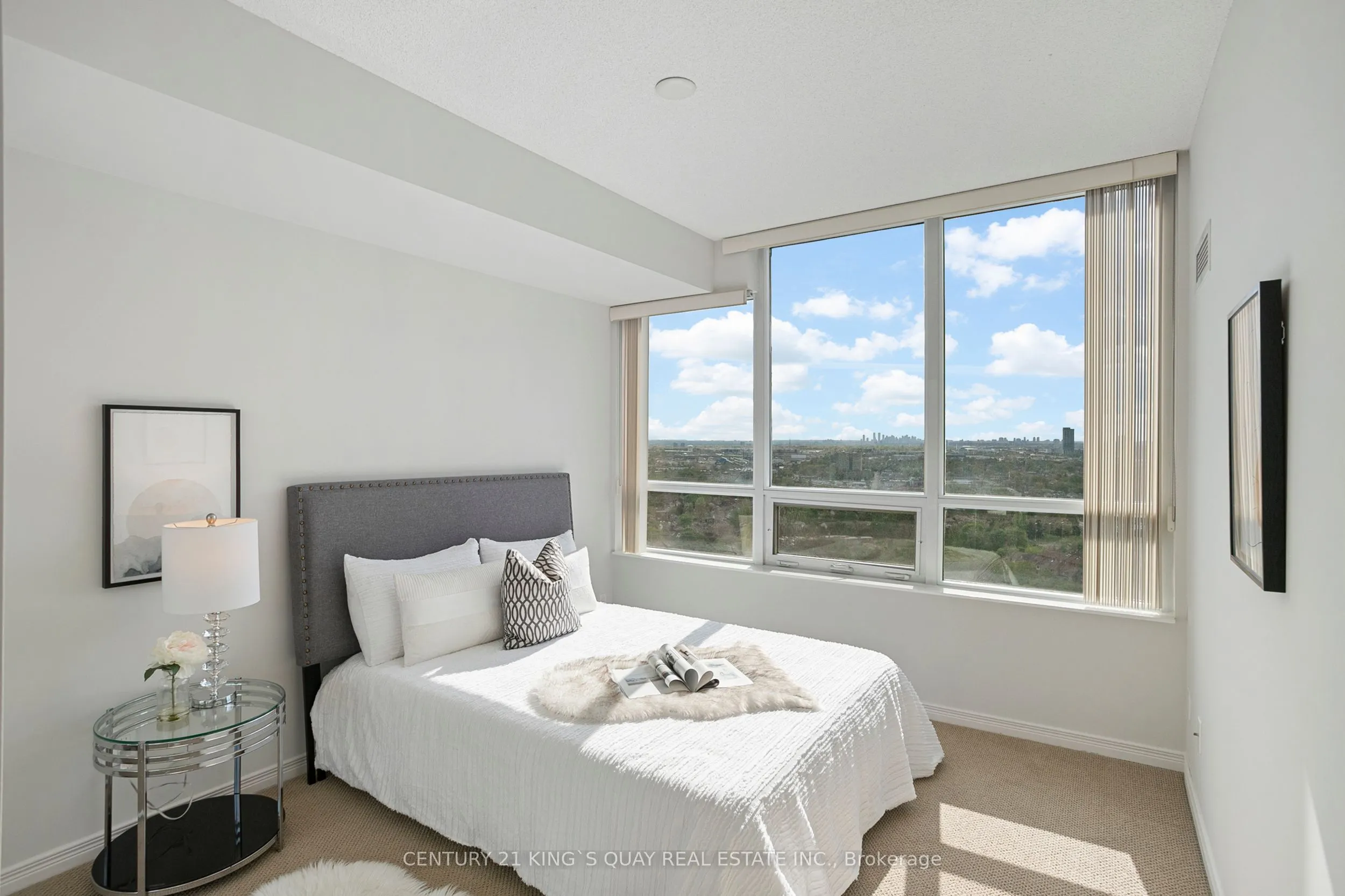 2240 Lake Shore Boulevard W, #2904