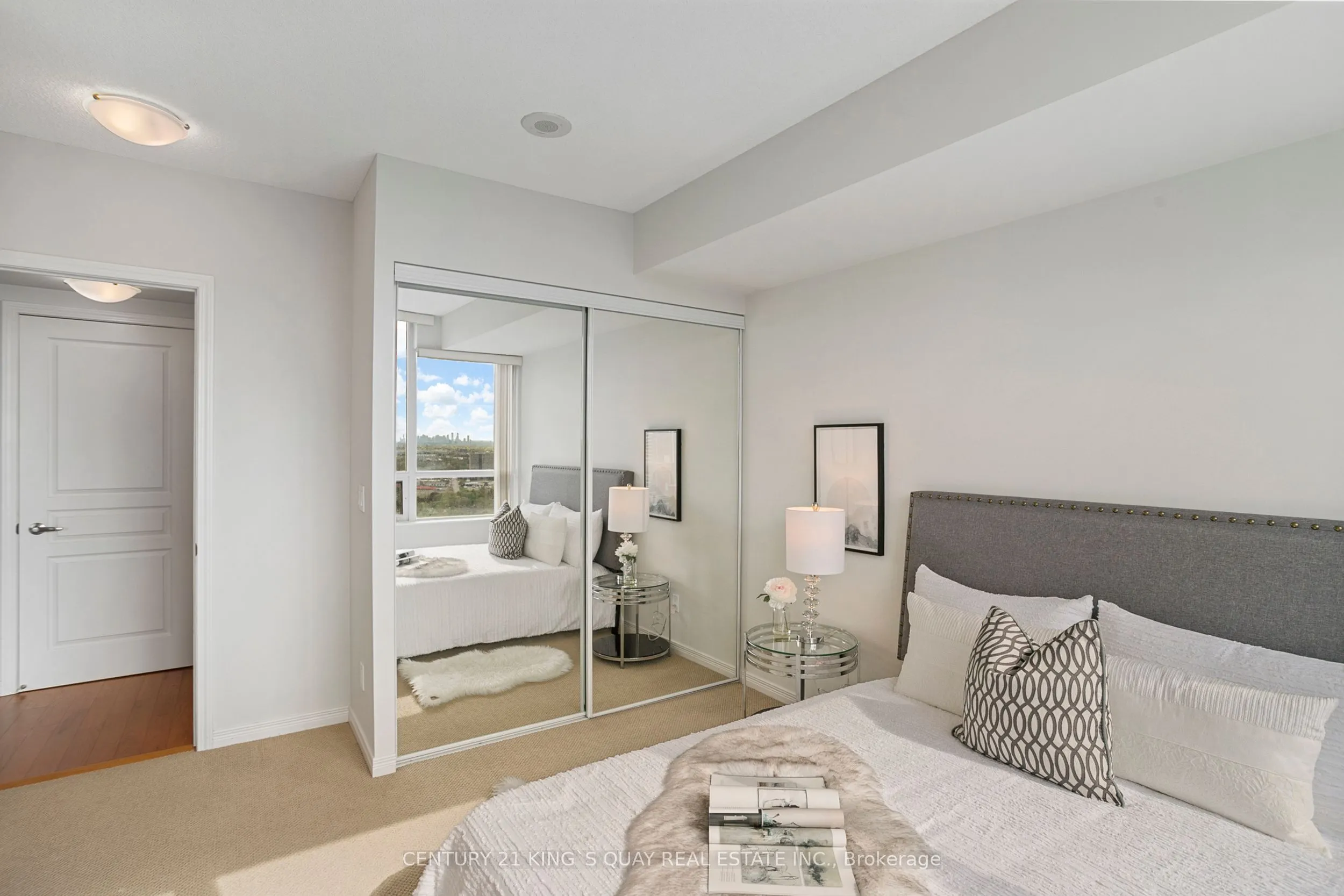 2240 Lake Shore Boulevard W, #2904