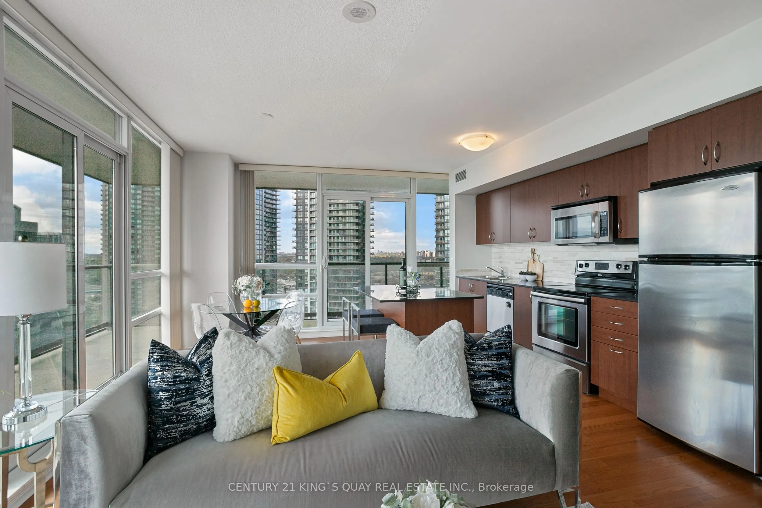 2240 Lake Shore Boulevard W, #2904