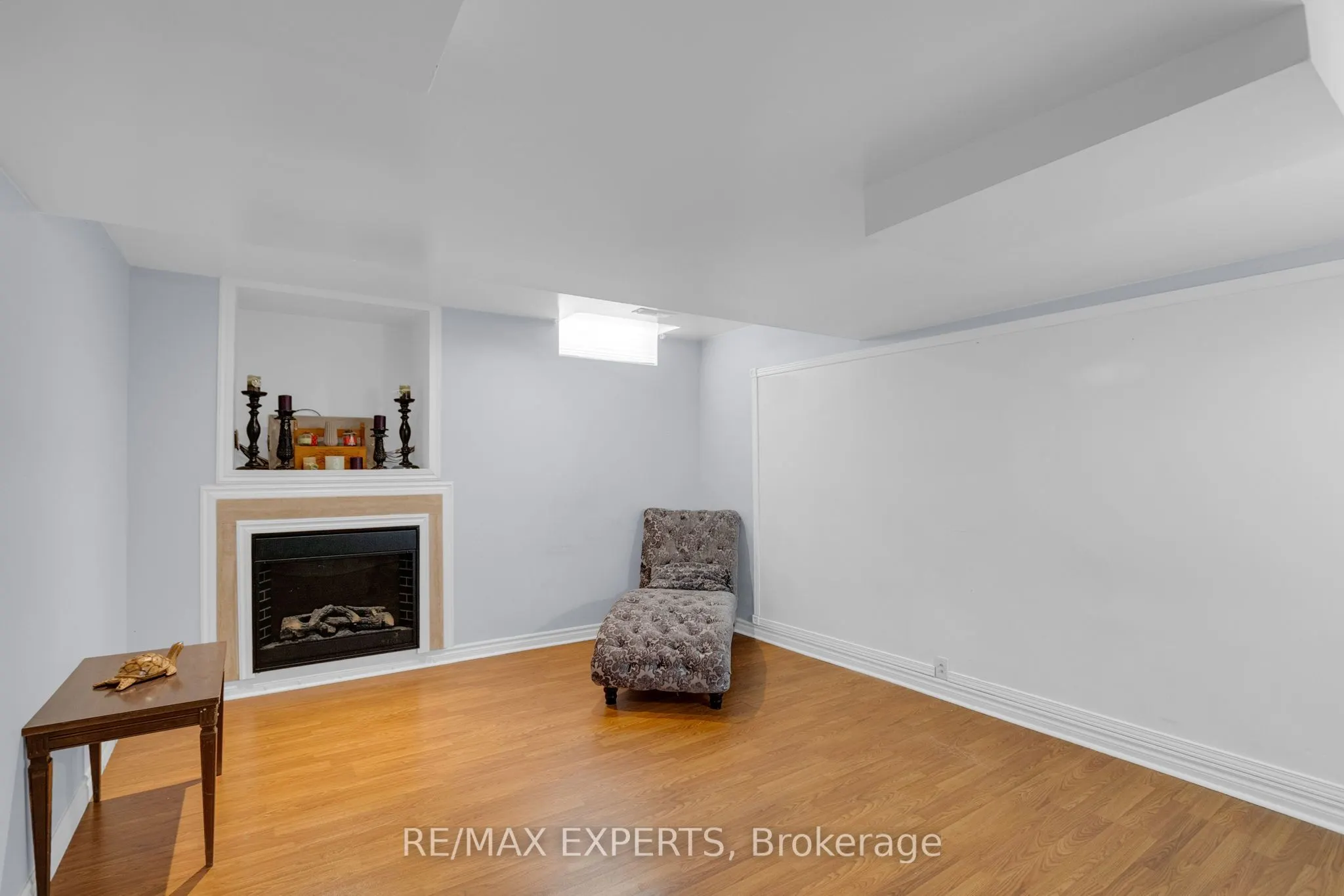 35 Duffield Road N