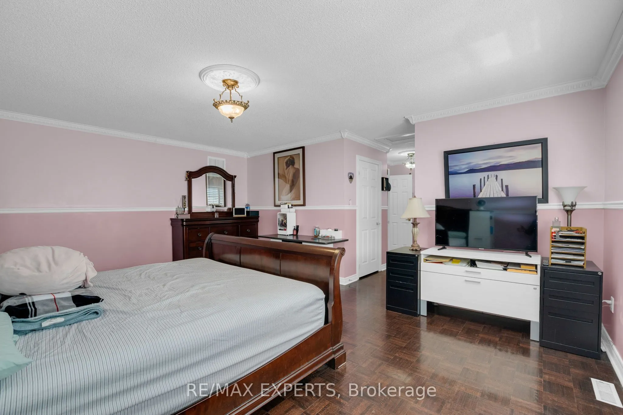35 Duffield Road N