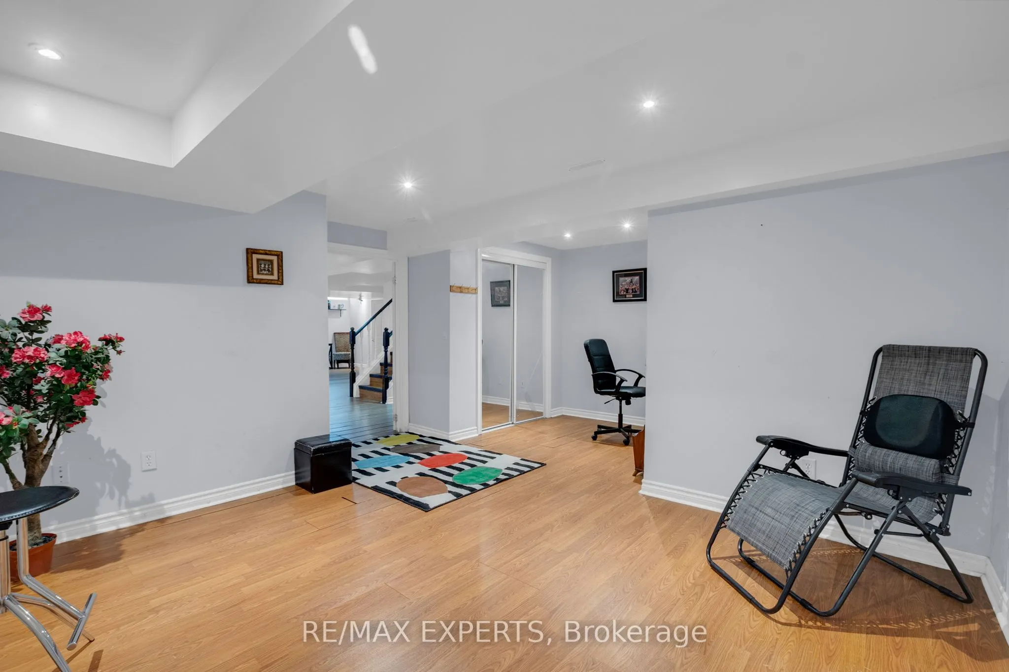 35 Duffield Road N