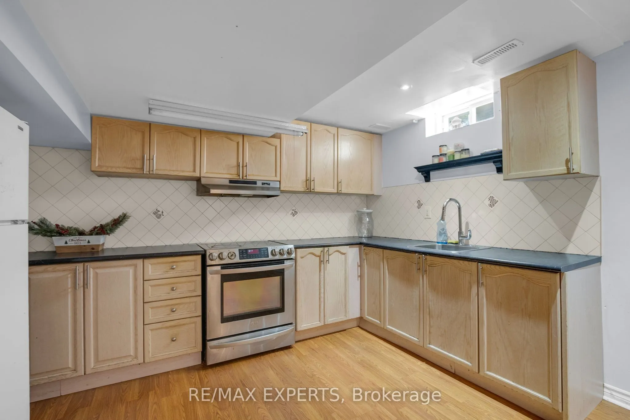35 Duffield Road N