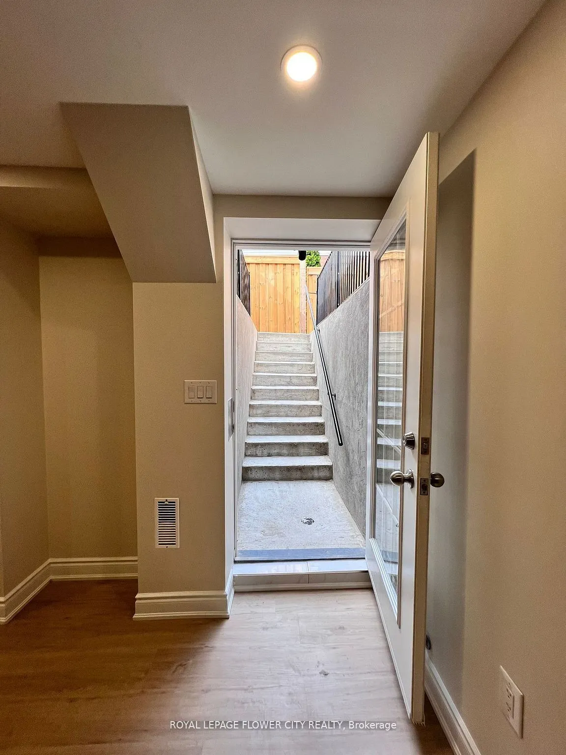 6936 Historic Trail, #Basement