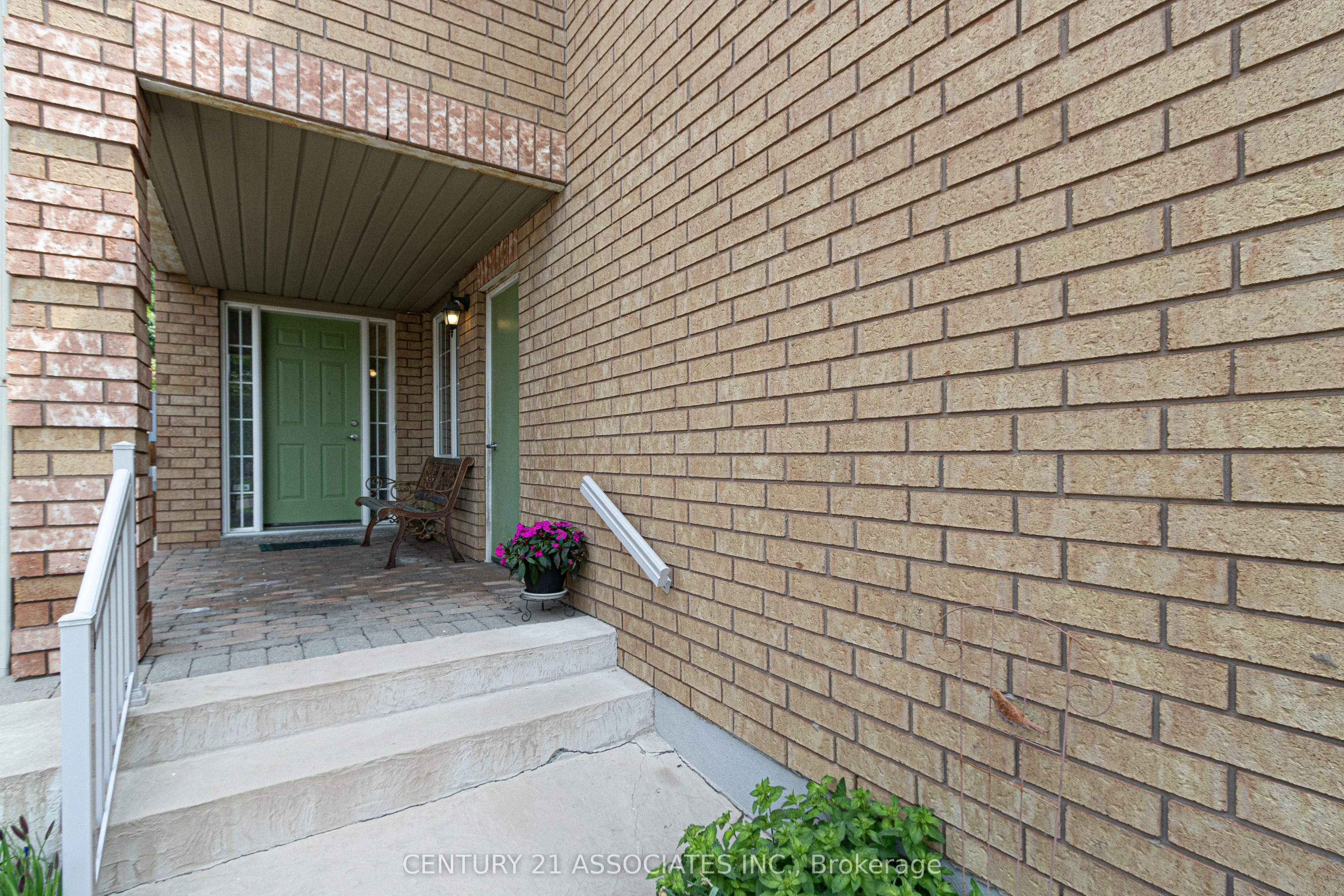 5817 Sidmouth Street