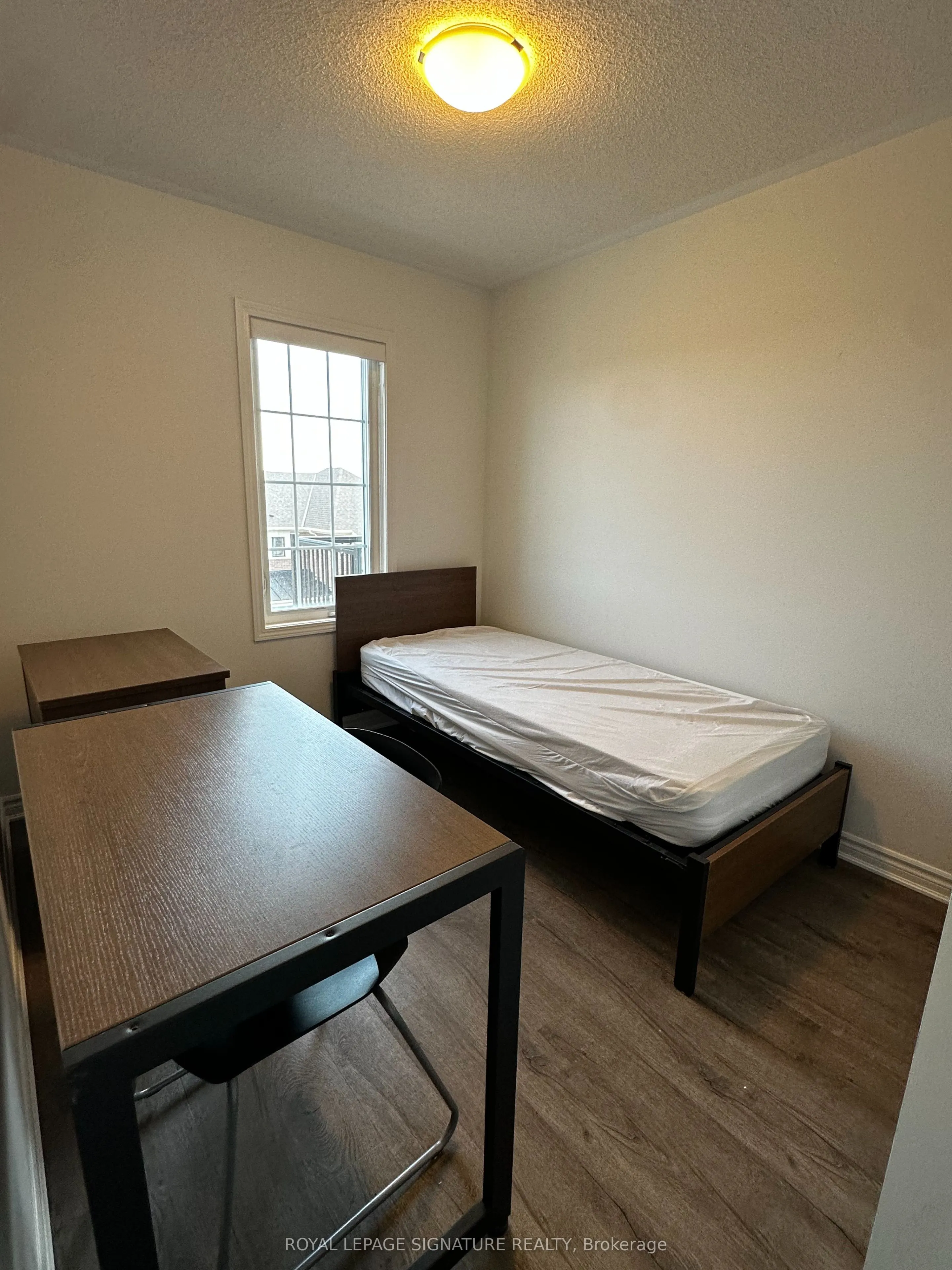 1259 Lily Crescent, #15