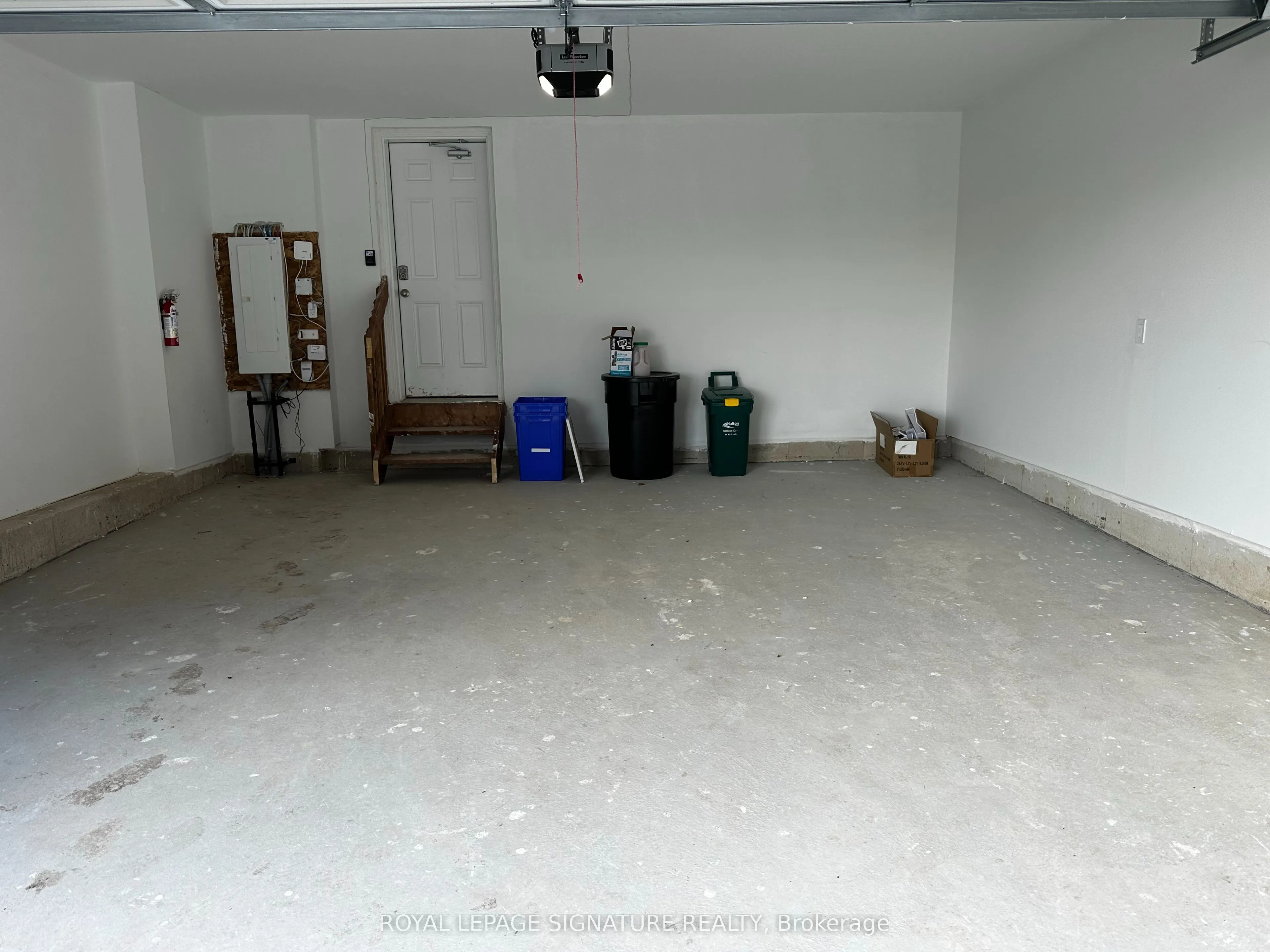 1259 Lily Crescent, #15